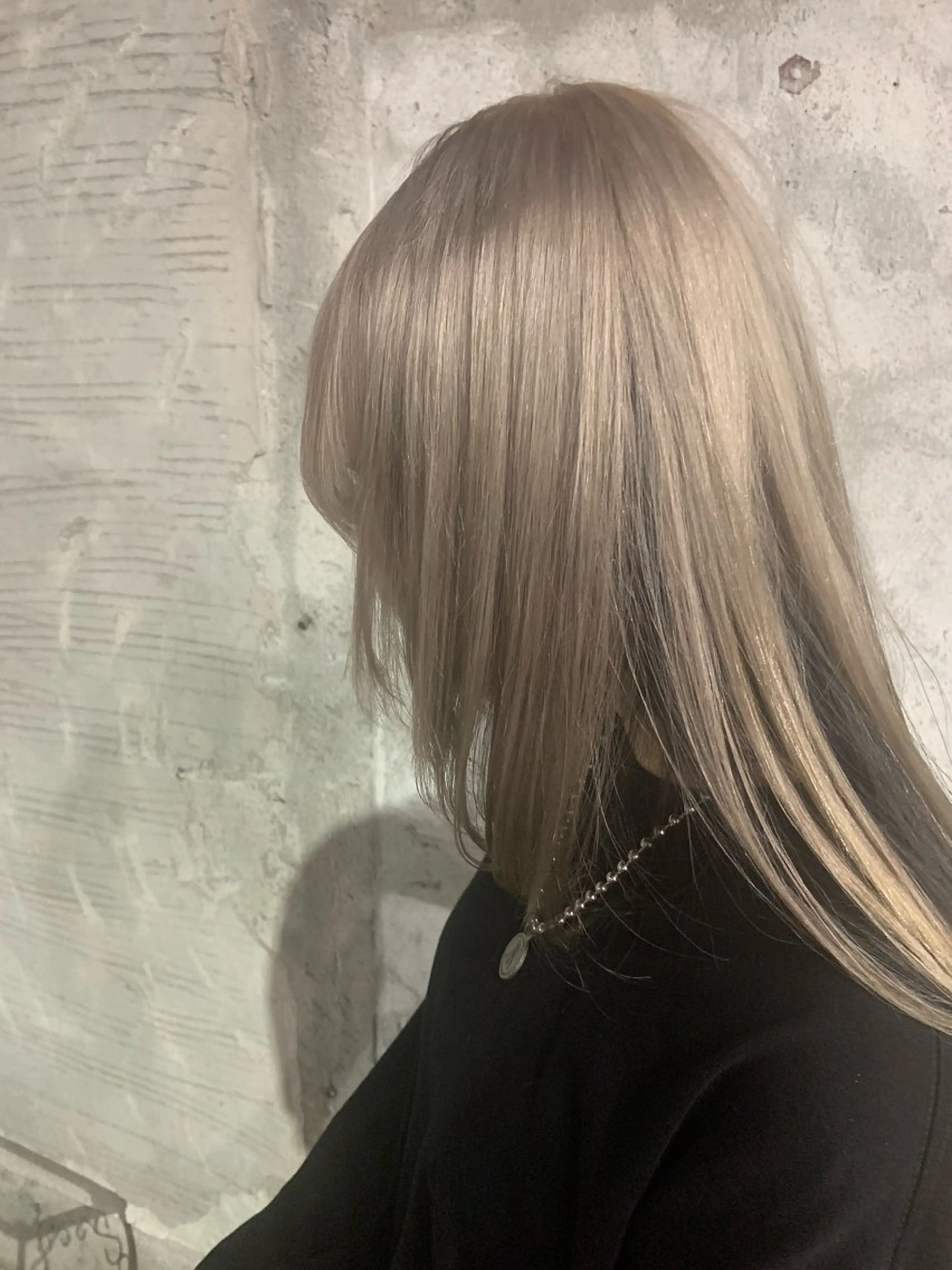 ミディアム カラー MOND / PINのヘアスタイル