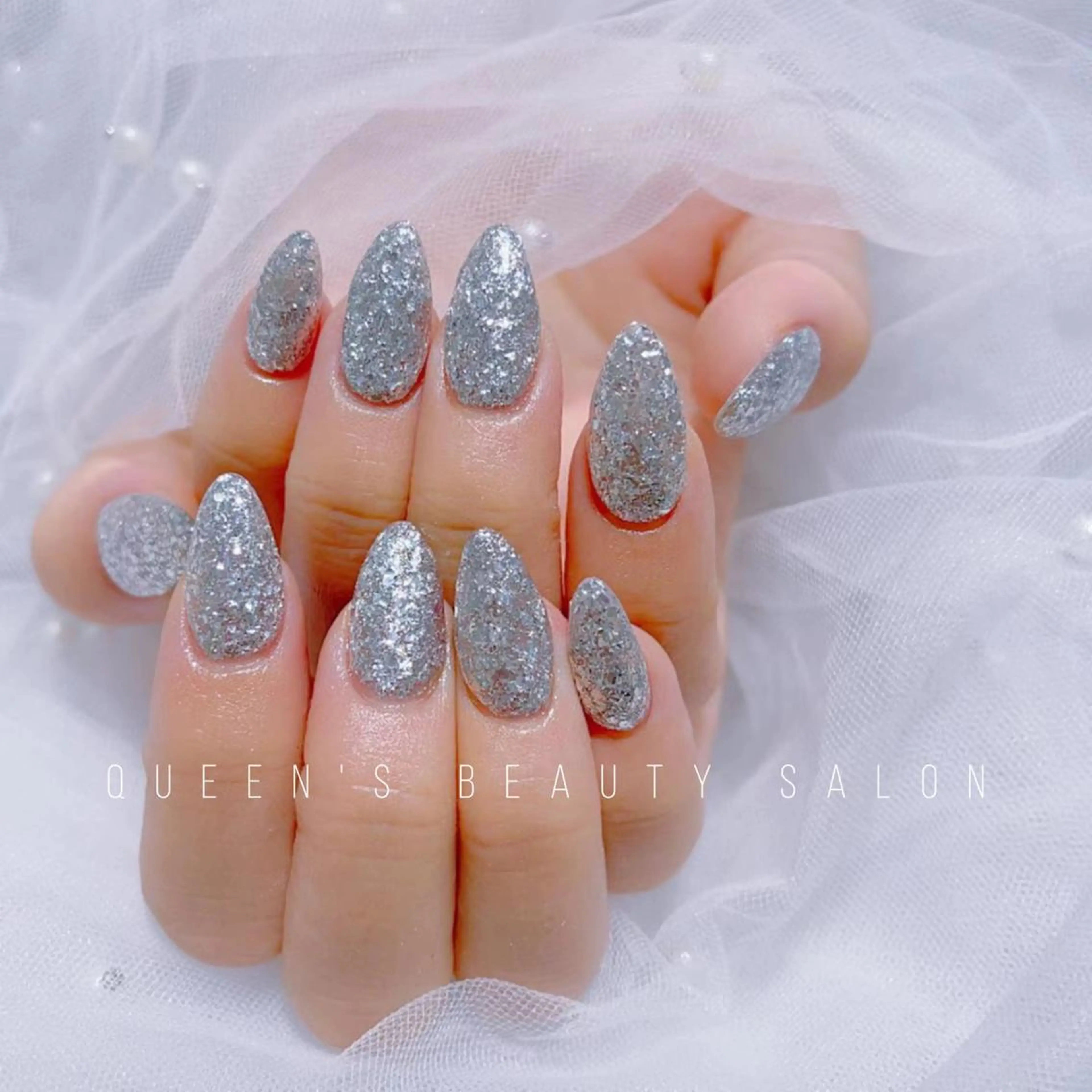 ネイル ハンドネイル Queens みなみのネイルデザイン