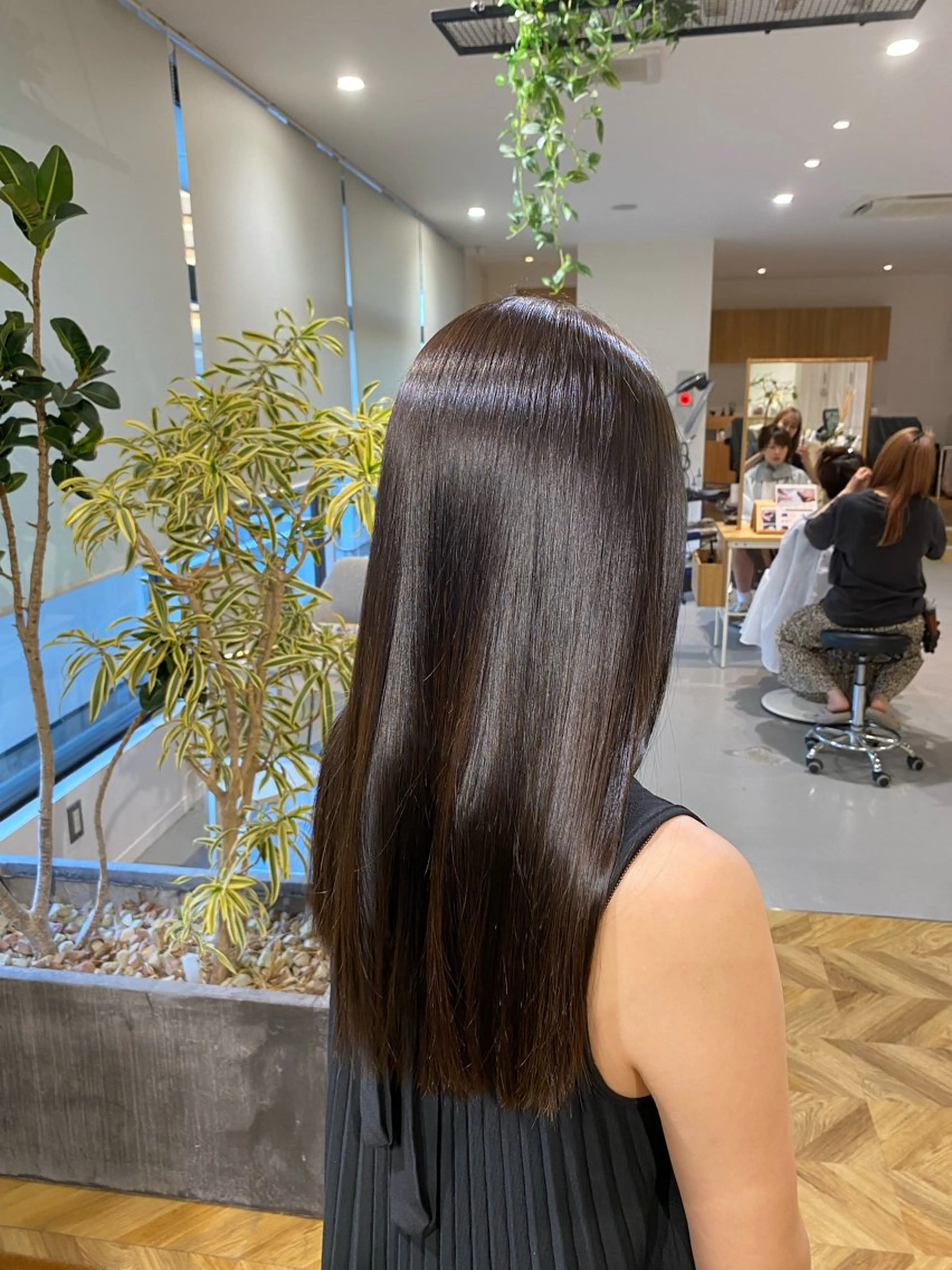 セミロング カラー yate'/ Wカラー/小出捷也のヘアスタイル