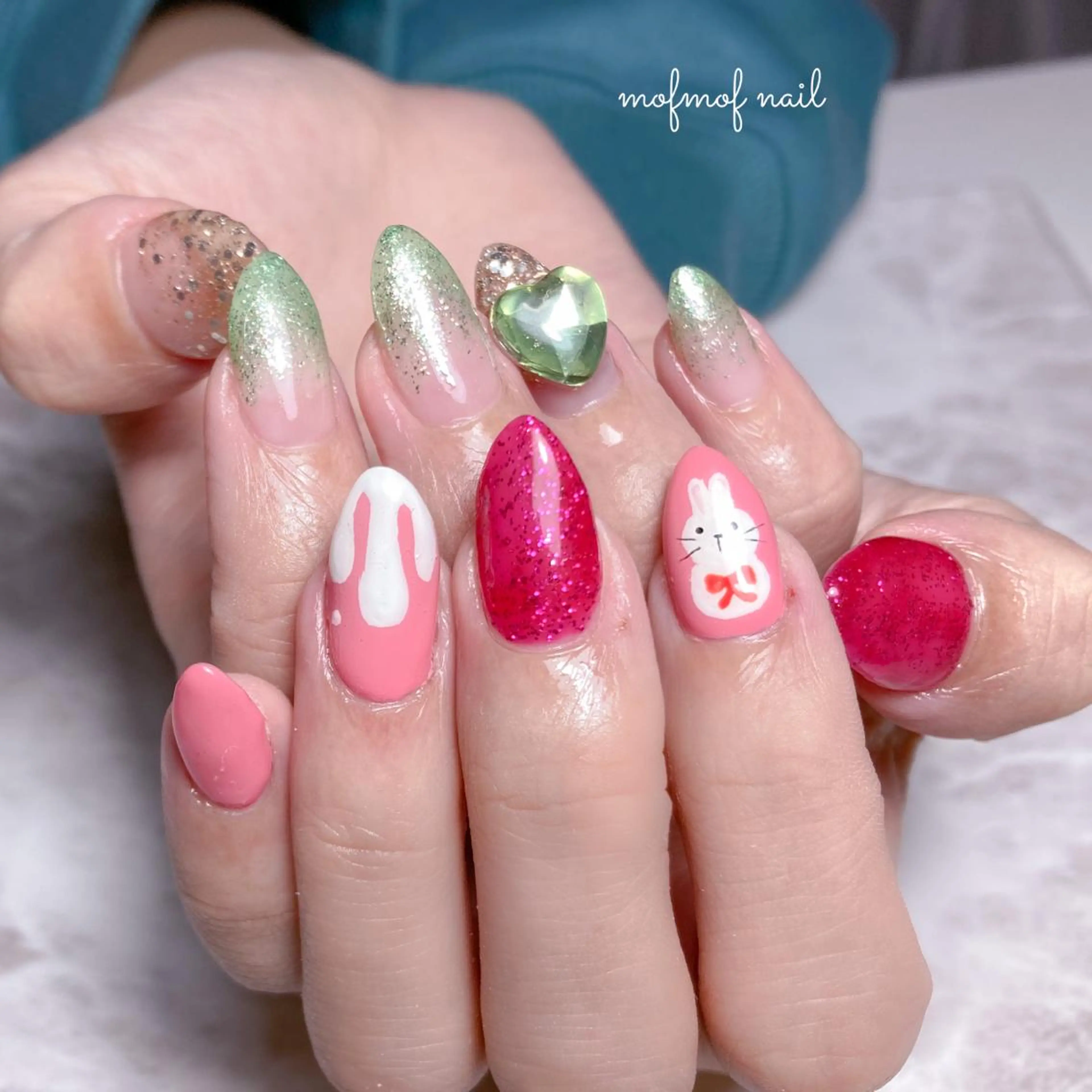 ネイル mofmofnail 🌿shimizuのネイルデザイン