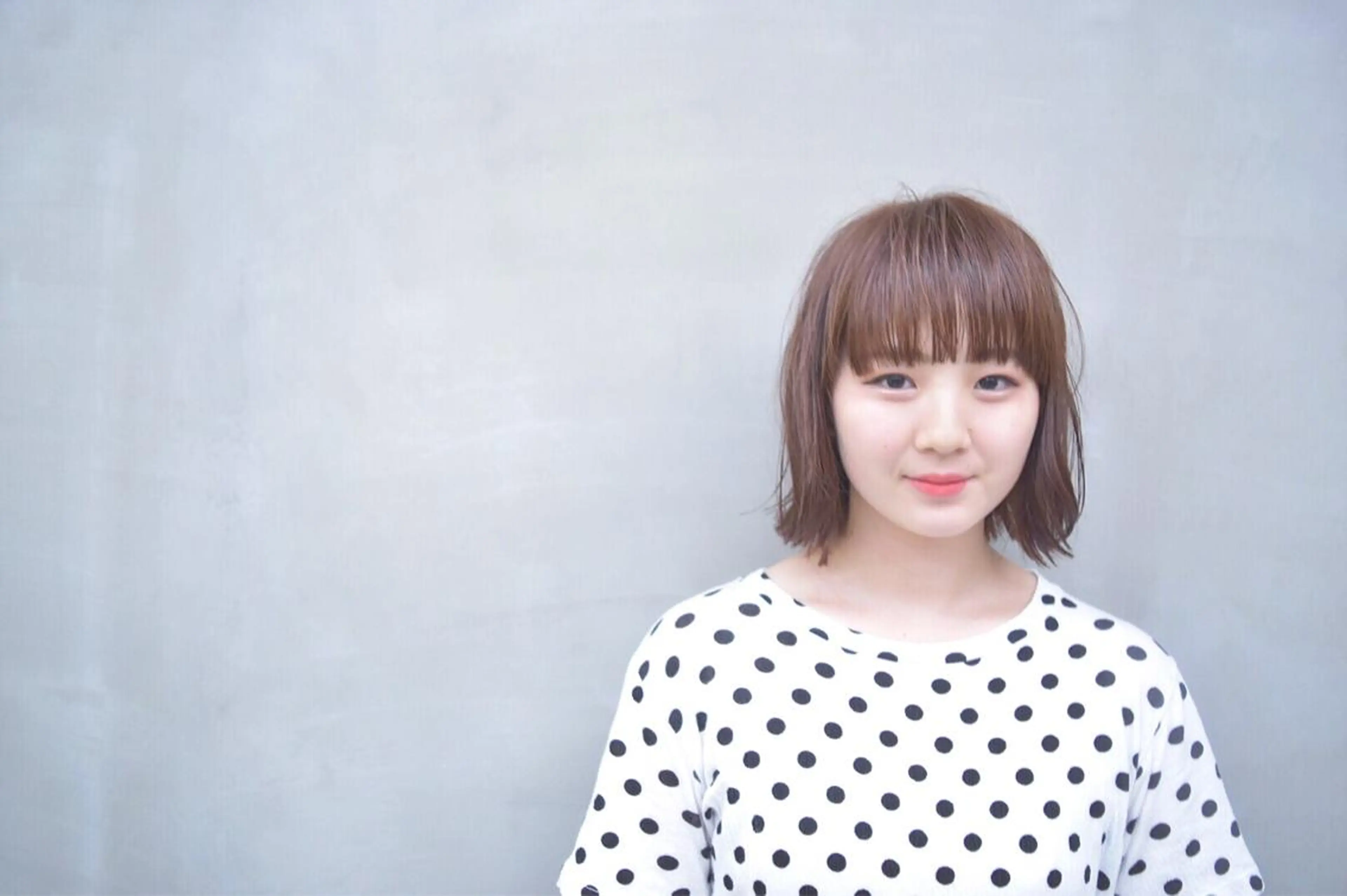 ショート ミディアム カラー 外ハネヘア 磯部 巧 bob/ショートのヘアスタイル