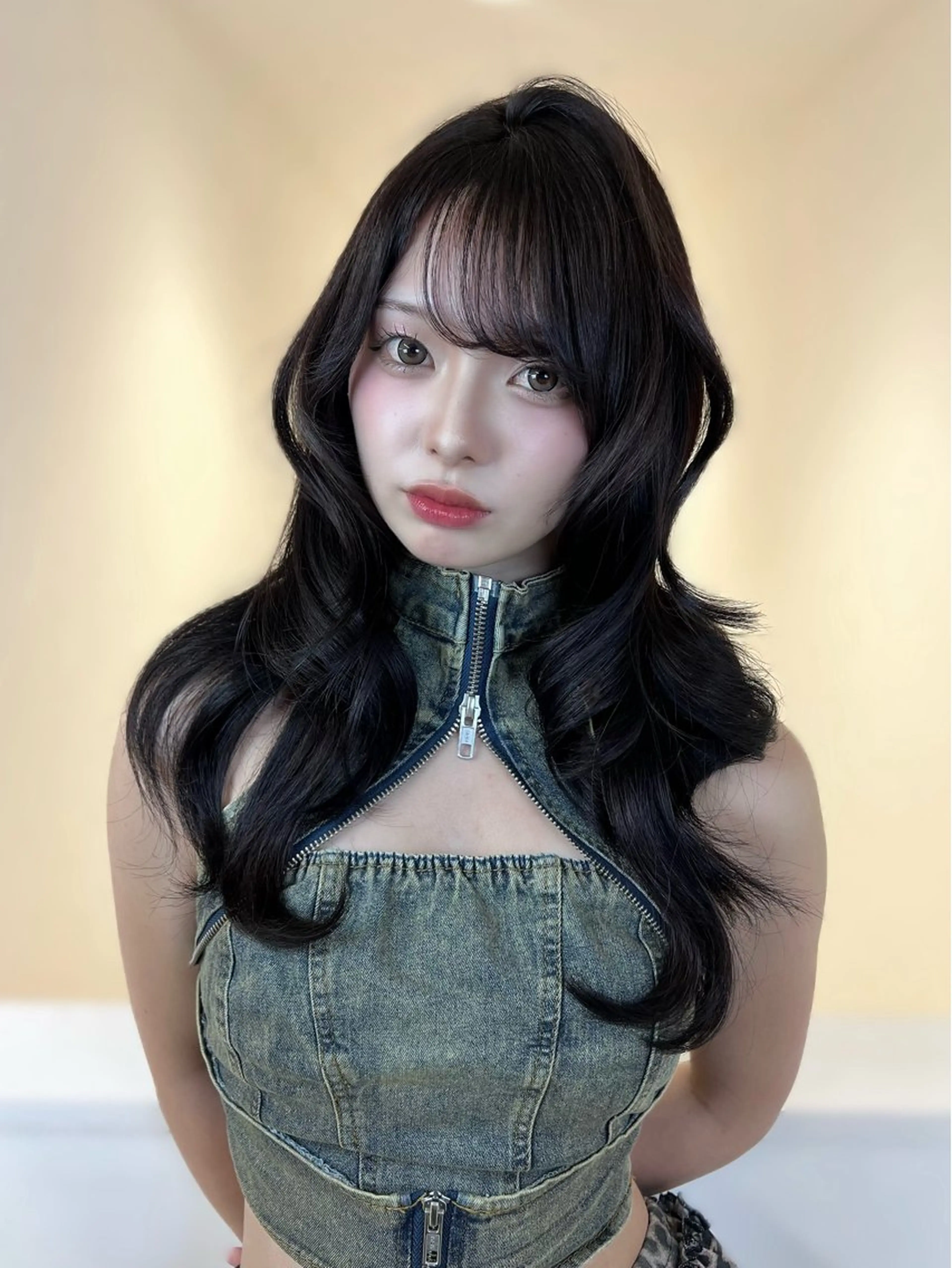 セミロング くびれヘア 韓国風ヘア レイヤーカット トリートメント 리코/渋谷/レイヤー /韓国風/ブリーチのヘアスタイル