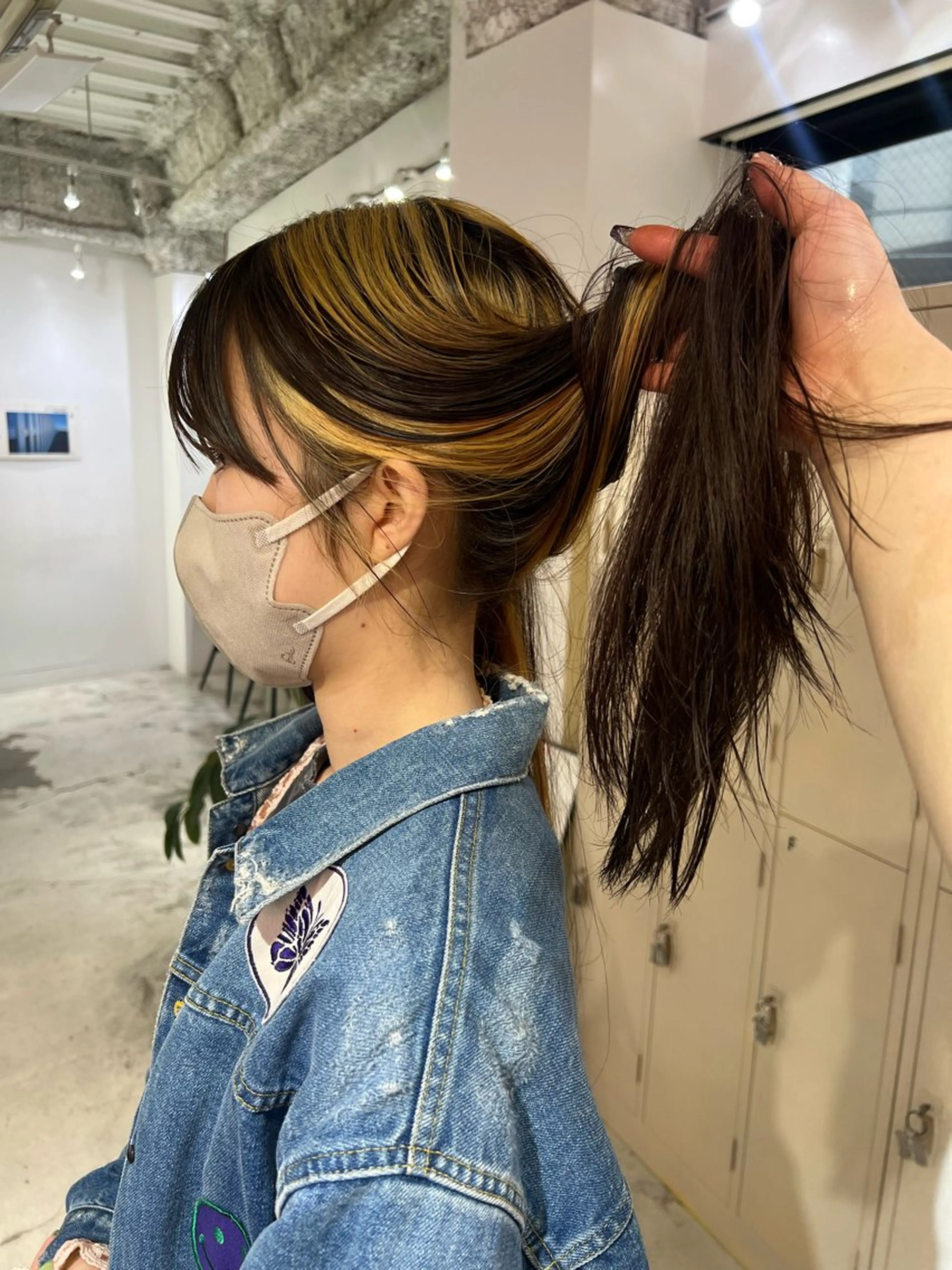 ミディアム ヘアカラー トリートメント 💥ウルフカット デザインあんな💥のヘアスタイル