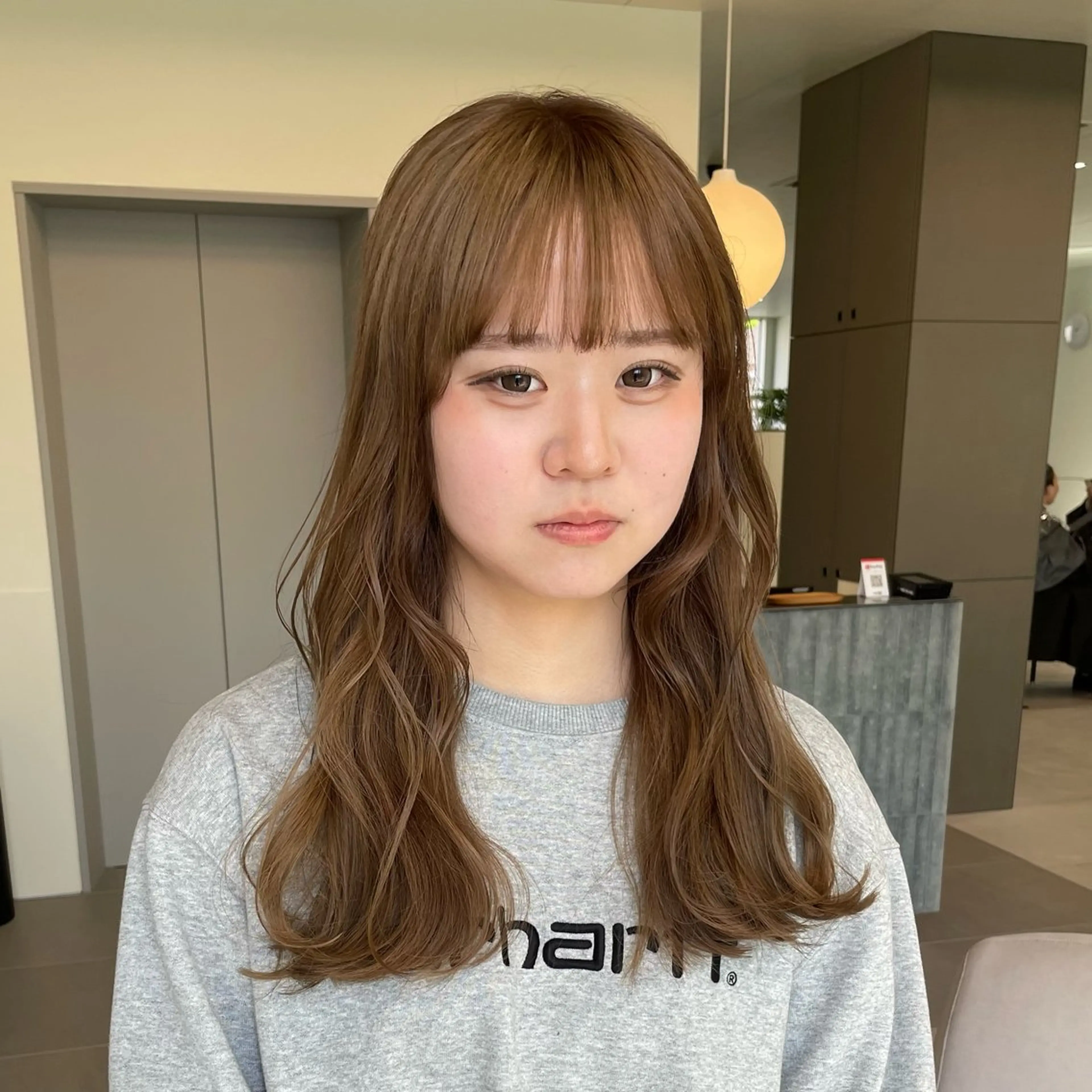 ロング カラー ベージュカラー ブリーチ 透明感カラー ダブルカラー カット ヘアカラー トリートメント ブリーチ/レイヤー 🌻Mutsumiのヘアスタイル