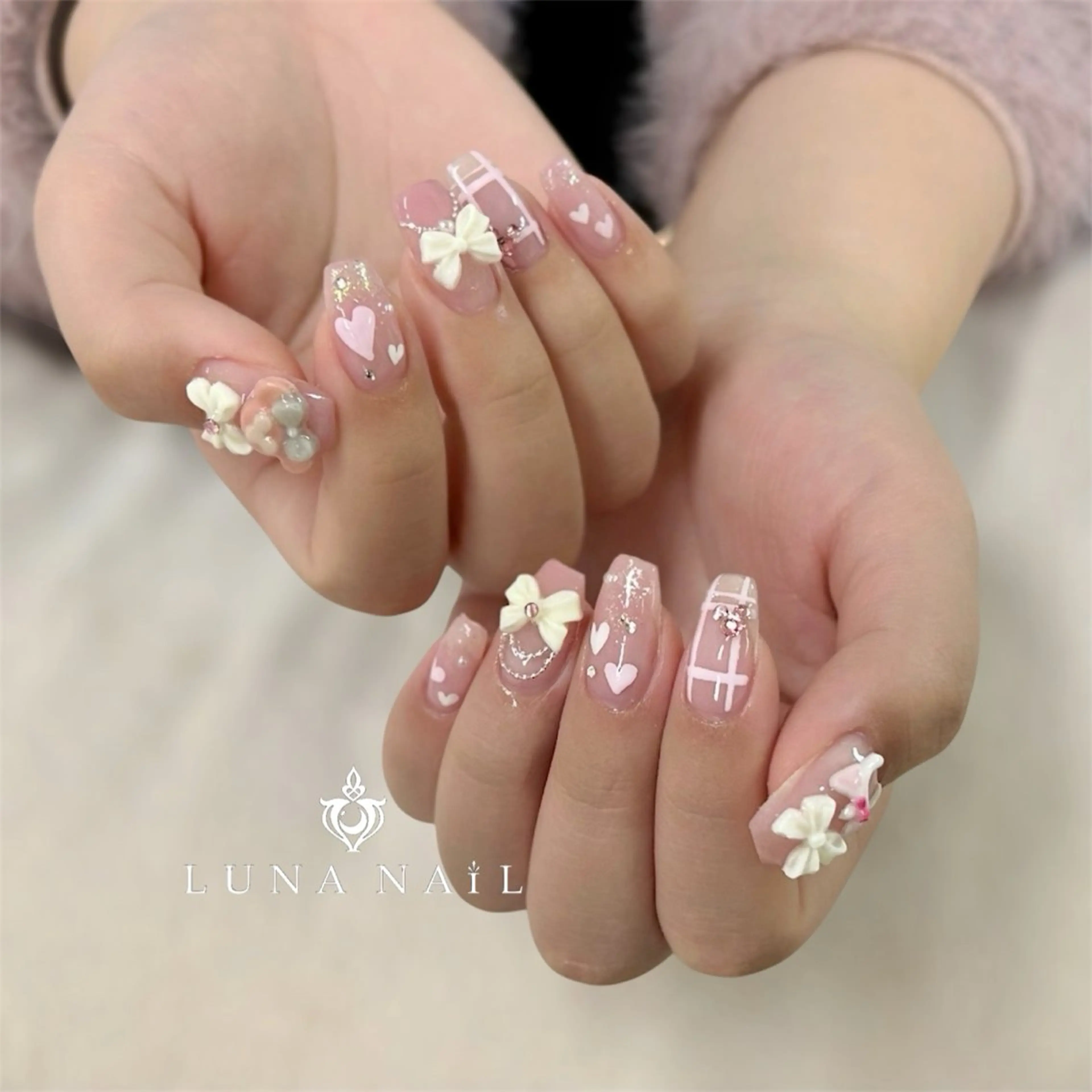 ネイル アトリエ　ミモザ所属・いまむら あかりのネイルデザイン