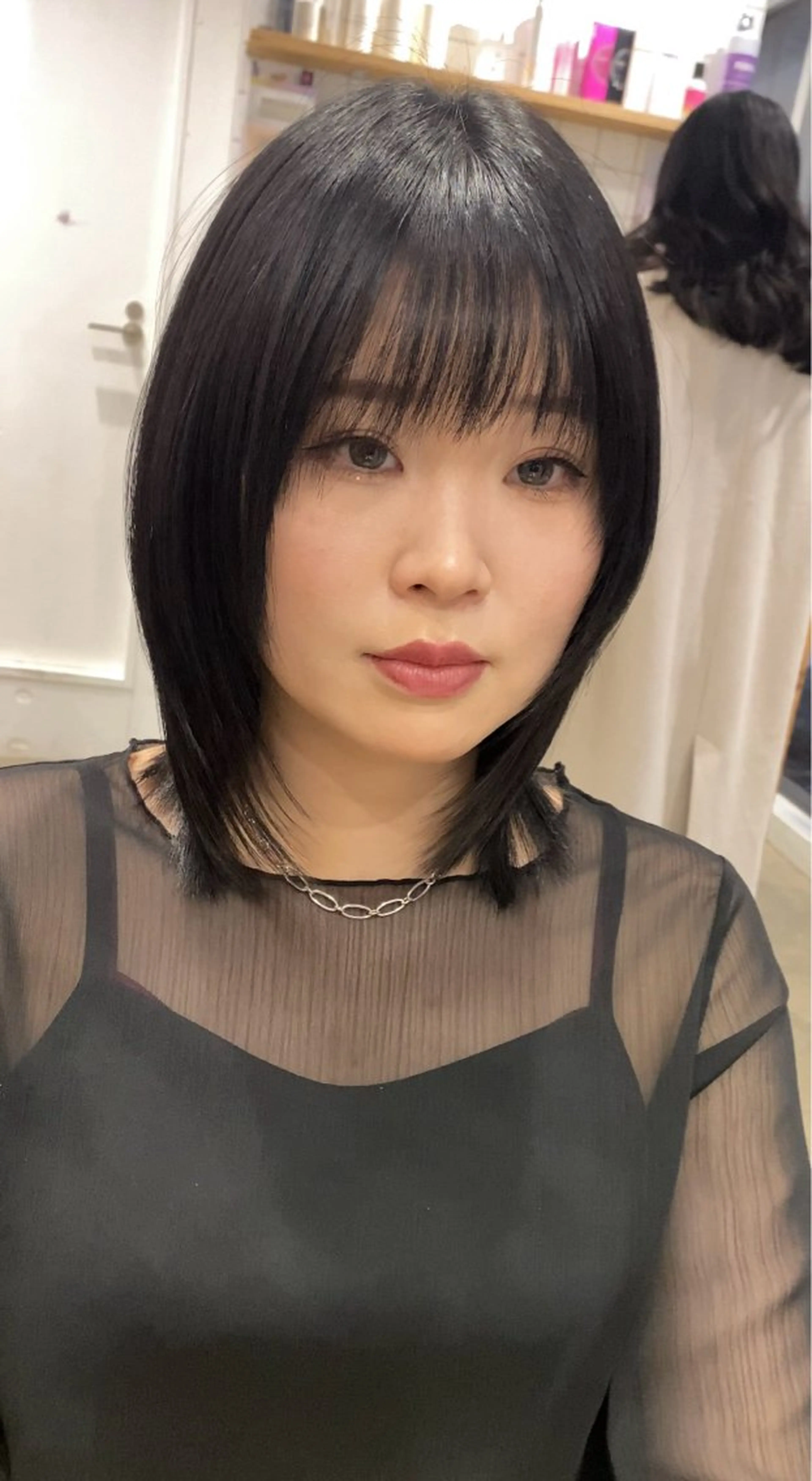 ミディアム カラー レイヤーカット カット ヘアカラー トリートメント ヘアセット SALOWIN新宿三丁目【サロウィン】所属・ハッシュレイヤー💐 透明感カラー💐青木のヘアスタイル
