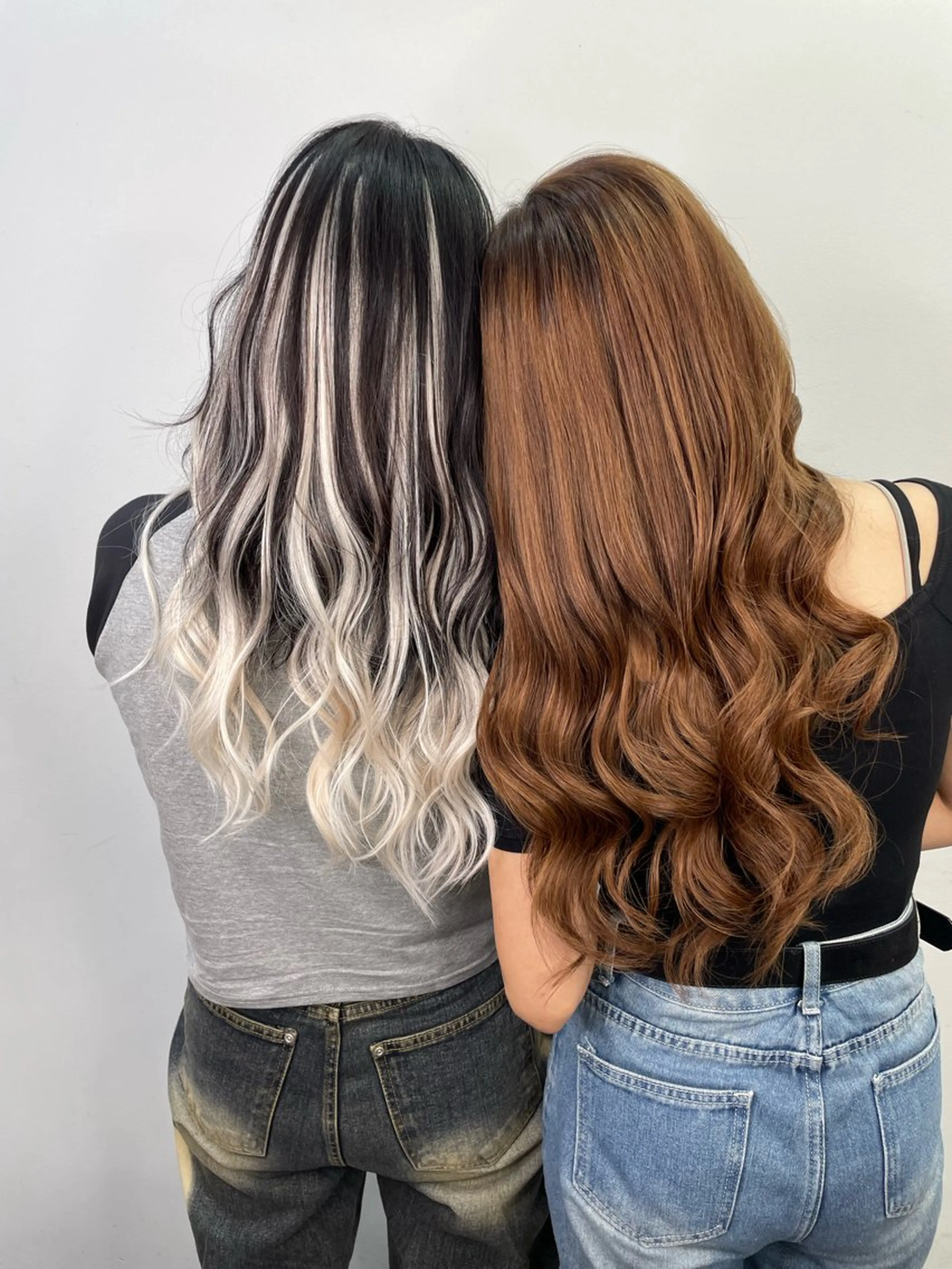 セミロング シールエクステ エクステ エクステ LOCO Ko-kiのヘアスタイル