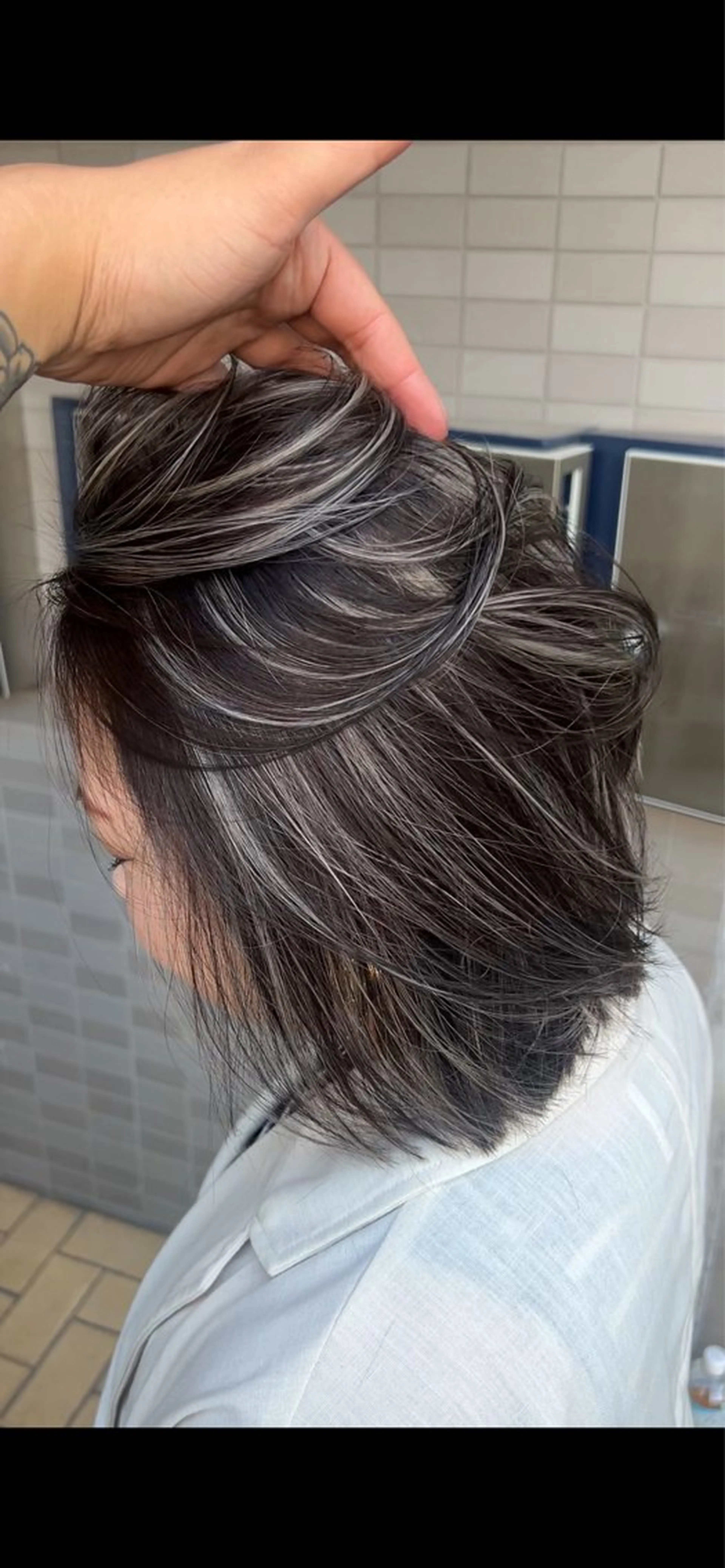 ミディアム カラー グレージュ ハイライトカラー ハイライト ヘアカラー 表参道/ハイライト リタッチ/縮毛矯正のヘアスタイル