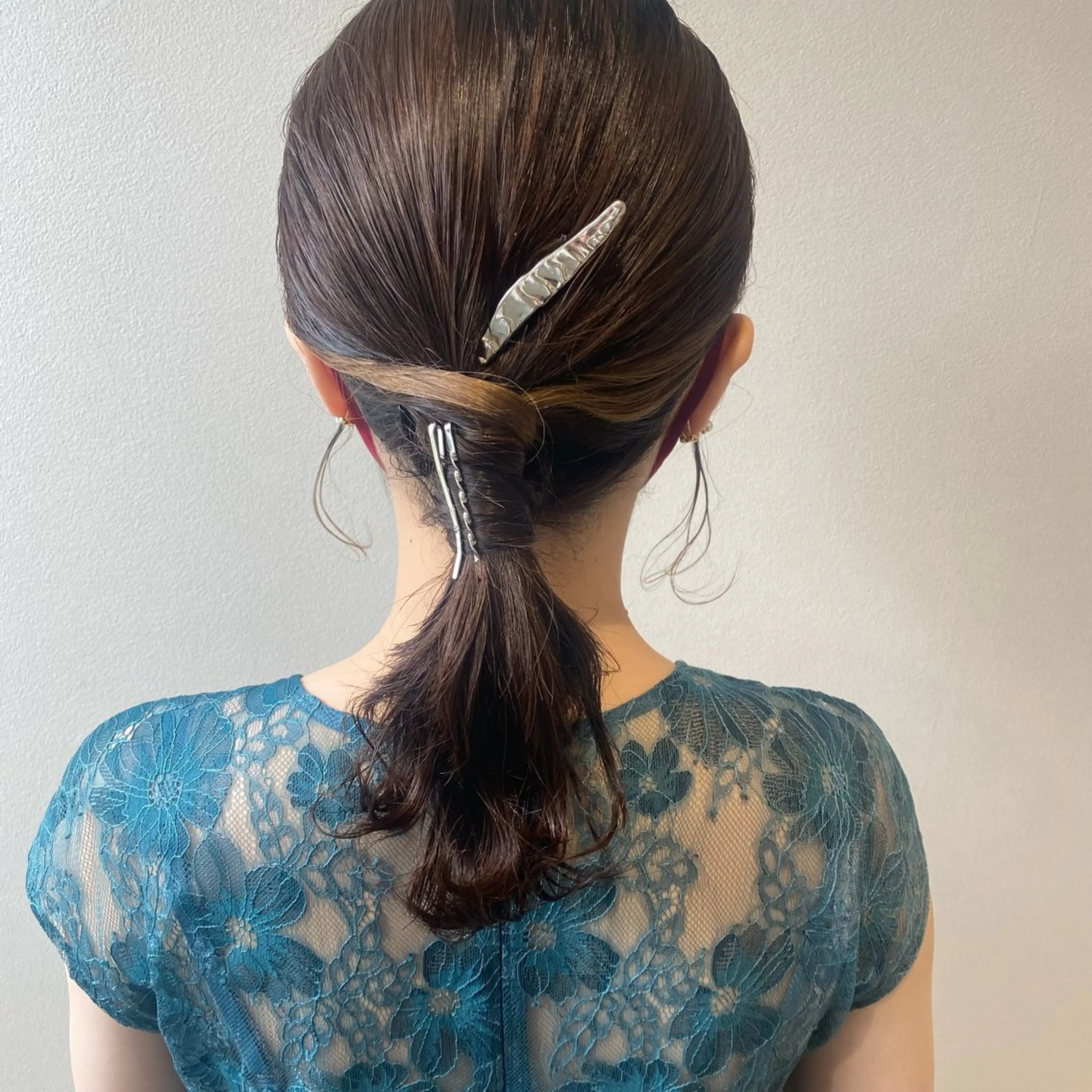 セミロング ヘアアレンジ 久保田 茜のヘアスタイル