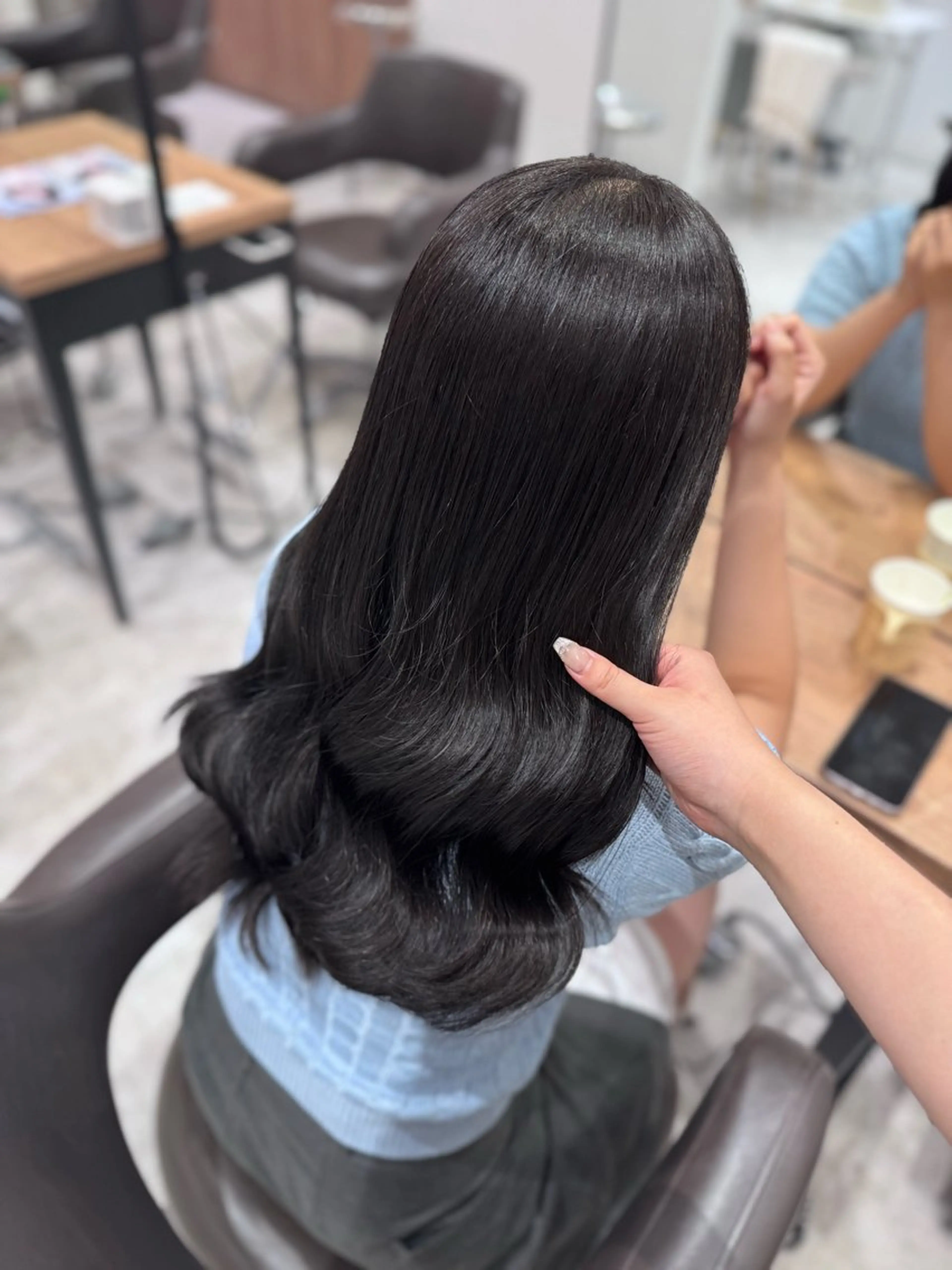 セミロング ヘアカラー Lee 天王寺 Bianのヘアスタイル