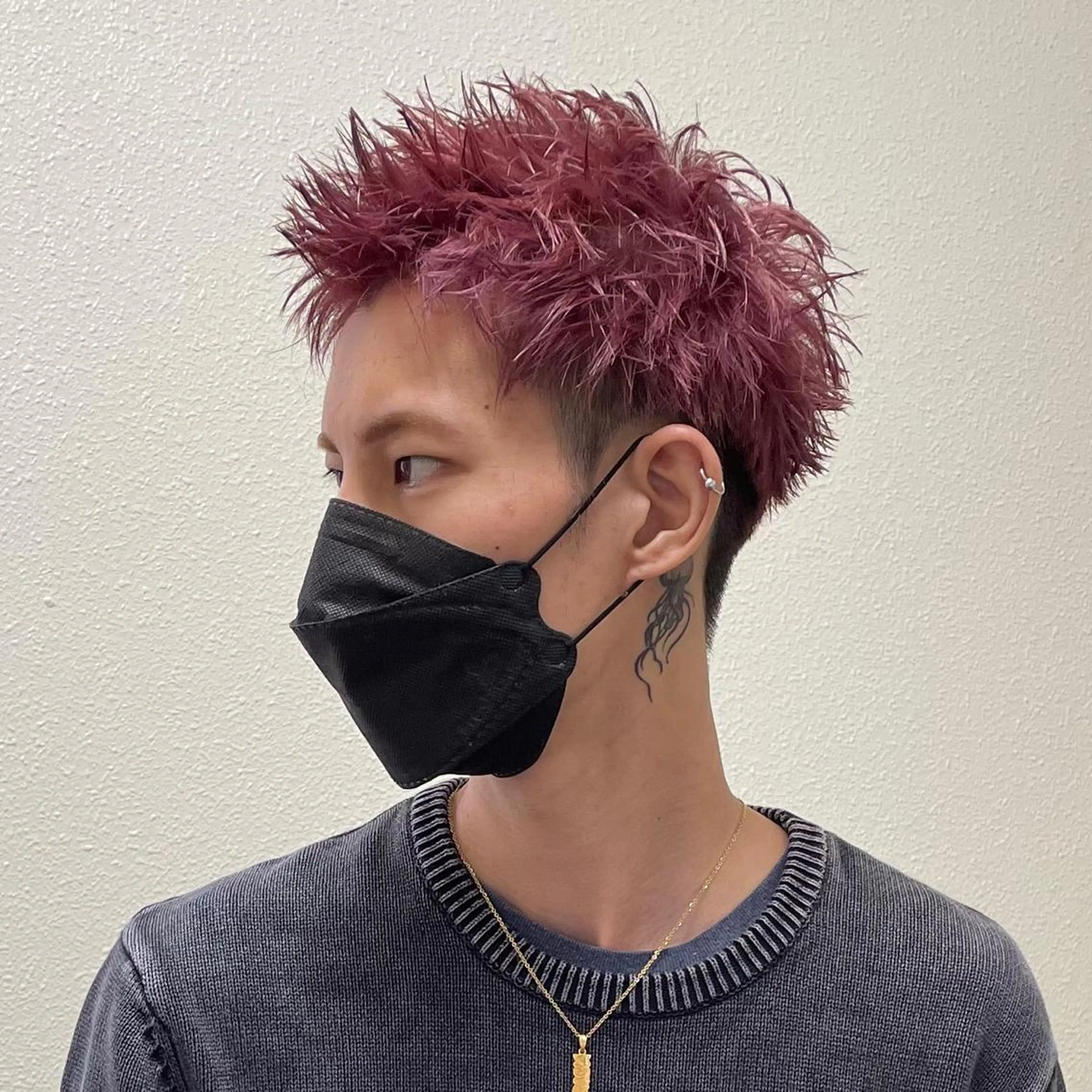ショート カラー パーマ ヘアアレンジ メンズ キッズ ネイル マツエク・マツパ アイブロウ メンズバレイヤージュ メンズブリーチ フェードカット メンズハイライト メンズインナーカラー カット ヘアカラー ヘアセット メンズ専門/パーマ/ フェード/みづきのヘアスタイル