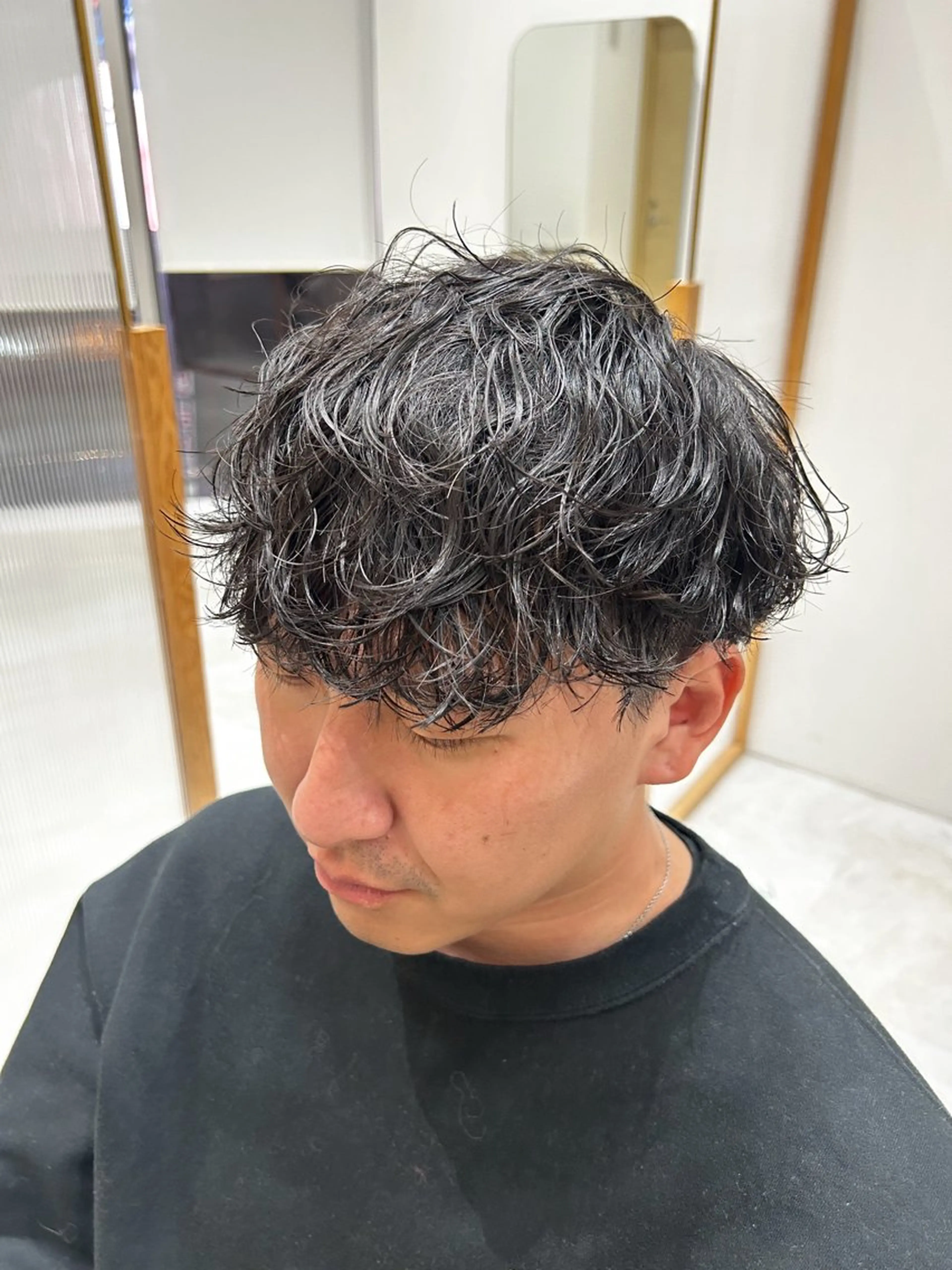 パーマ メンズ メンズパーマ 波巻きパーマ カット パーマ トリートメント メンズ特化美容師👾 チカのヘアスタイル
