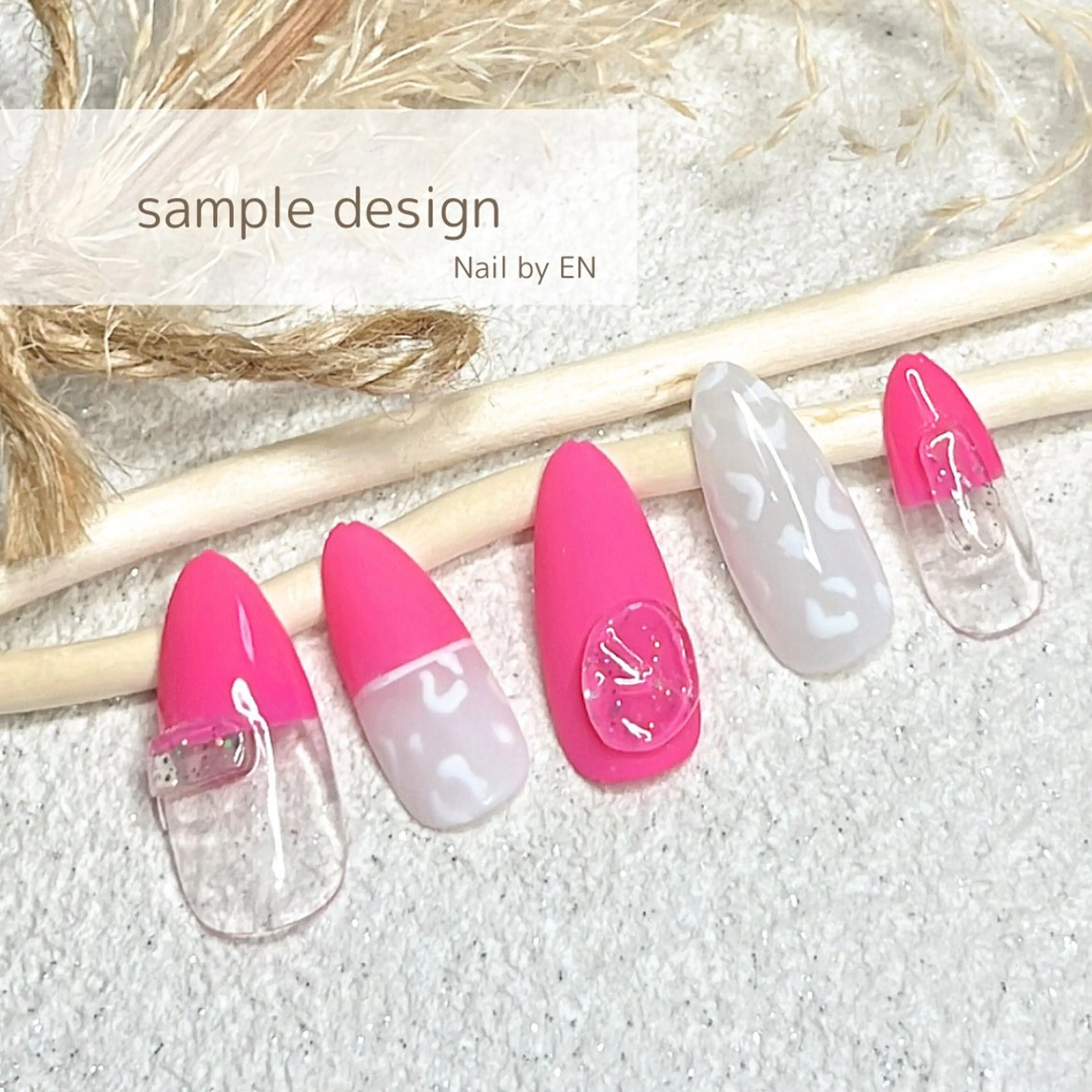 ネイル Nail&Wax by ENのネイルデザイン