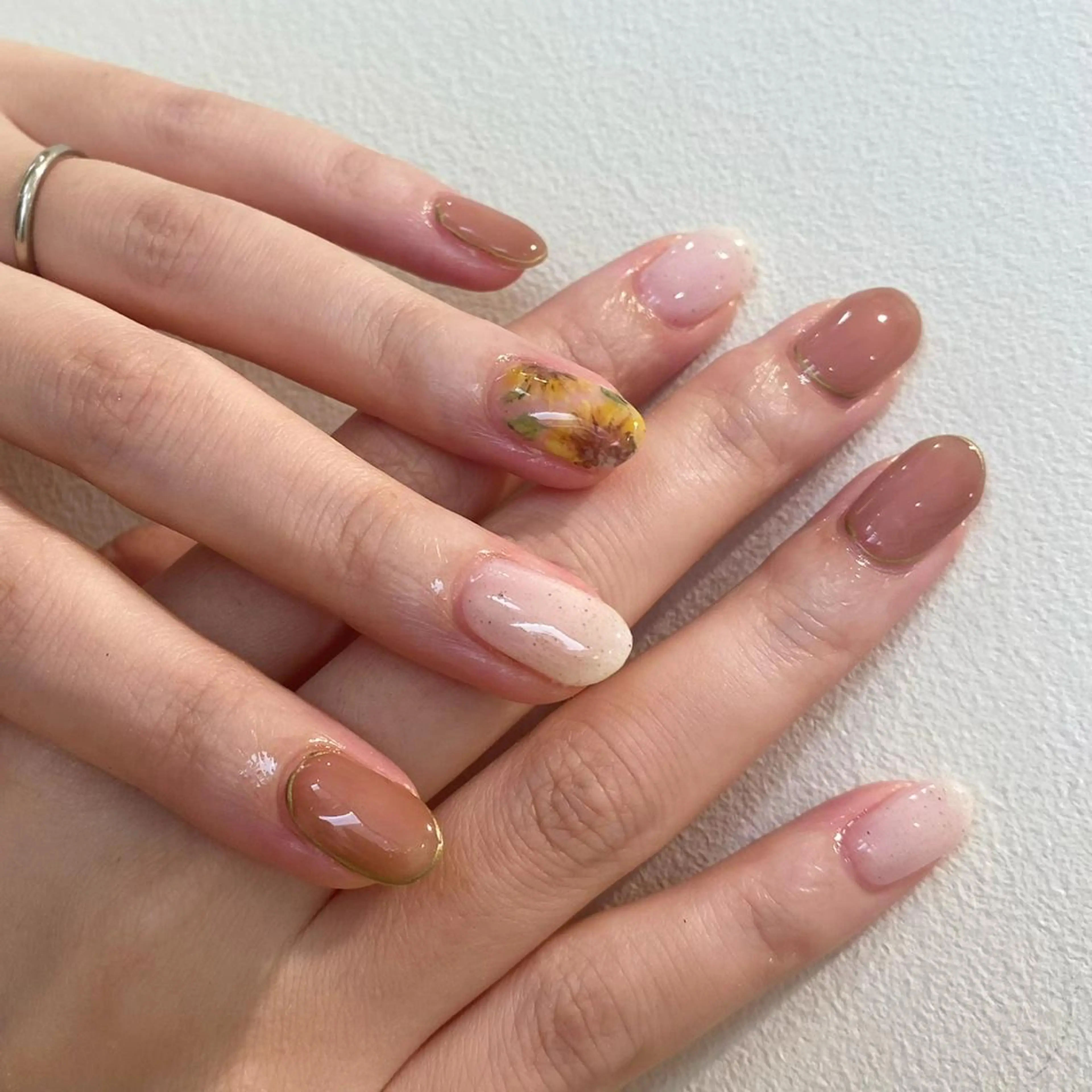 ネイル ハンドネイル Ebina Ryoのネイルデザイン
