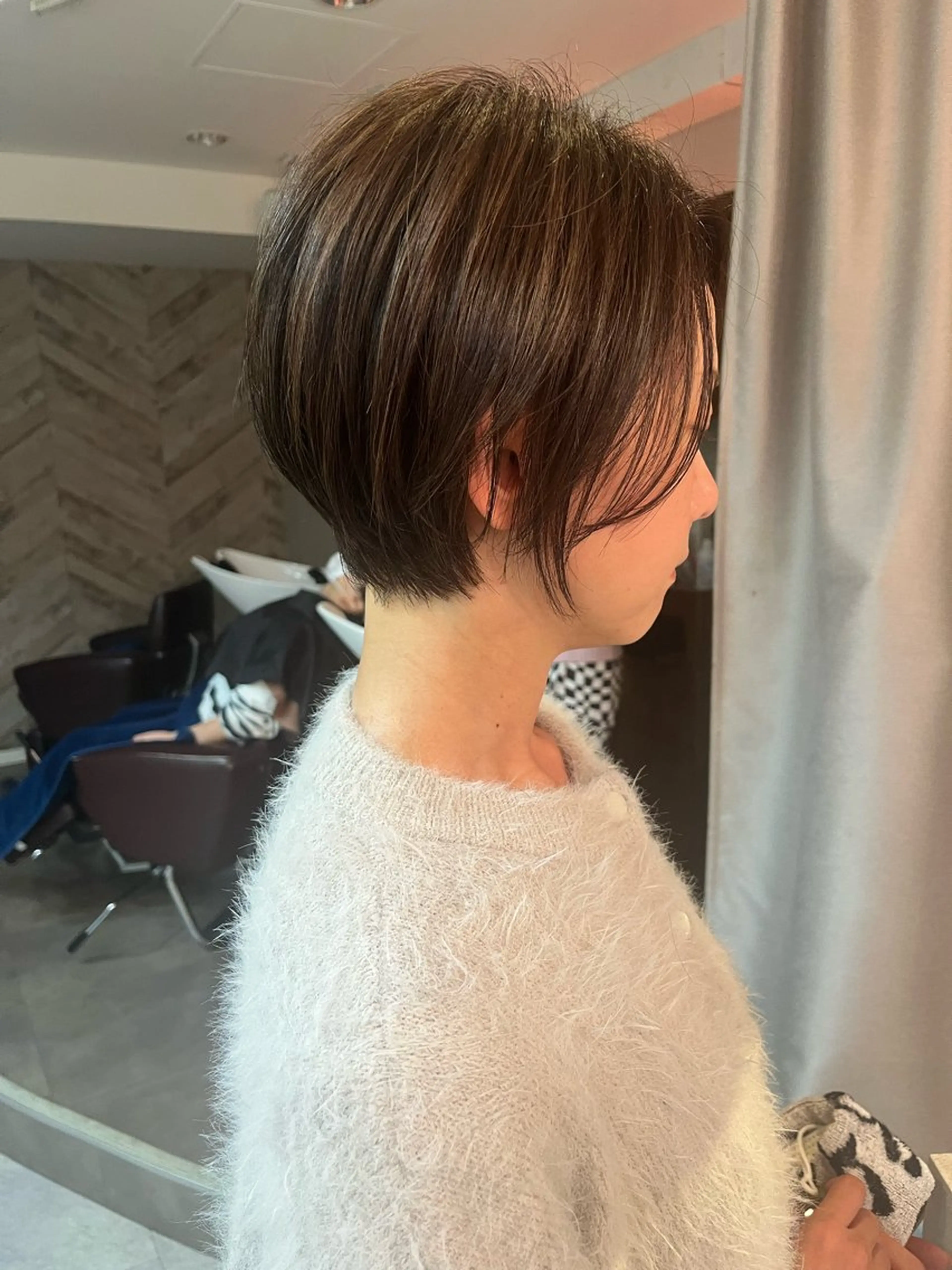 ショート カット ヘアカラー トリートメント emiwo石川町店所属・秋成 慶多のヘアスタイル