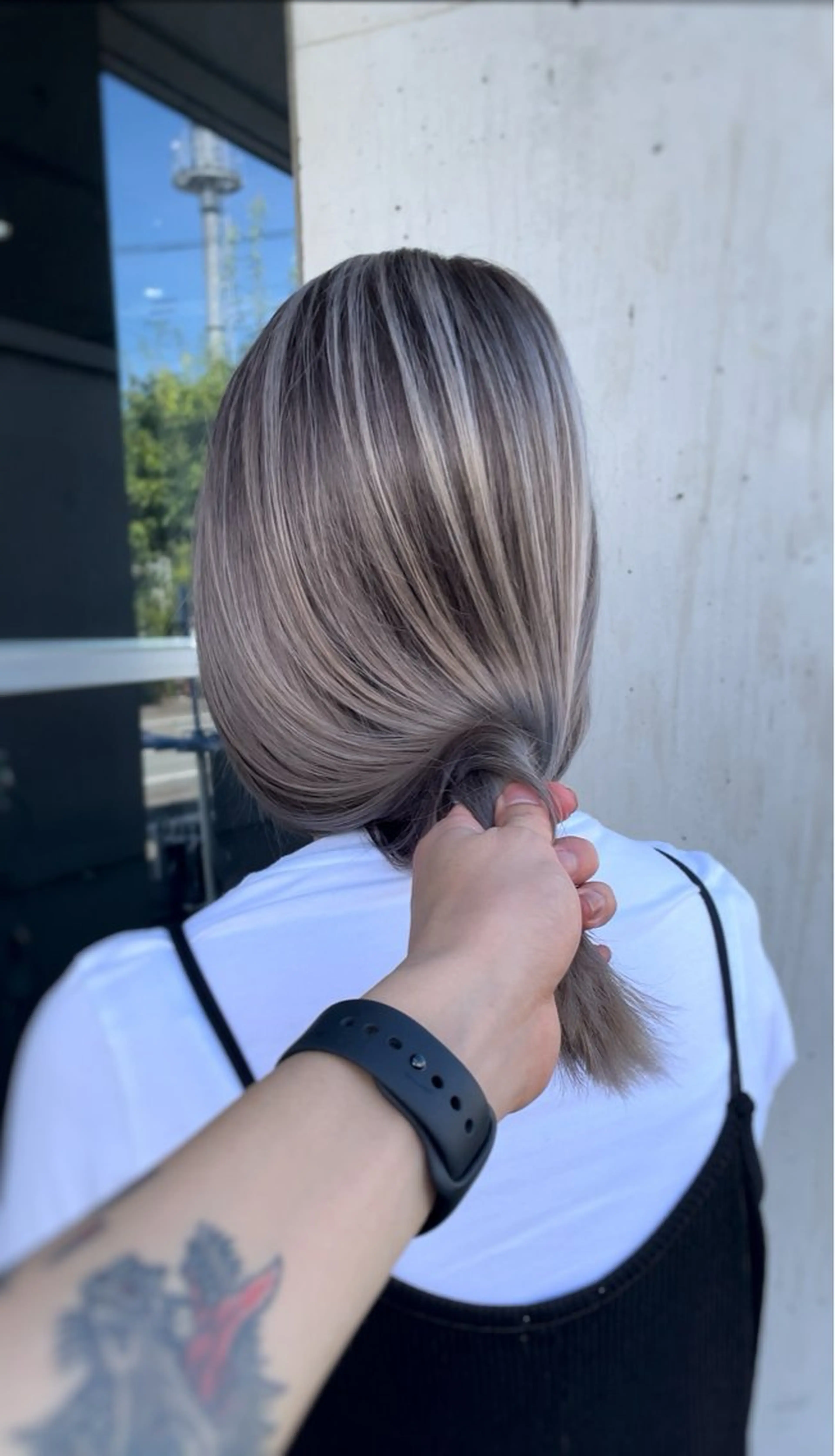 カラー ヘアカラー トリートメント REGOLITH （レゴリス）所属・山田隆成/韓国カット バレ、ハイライト得意のヘアスタイル