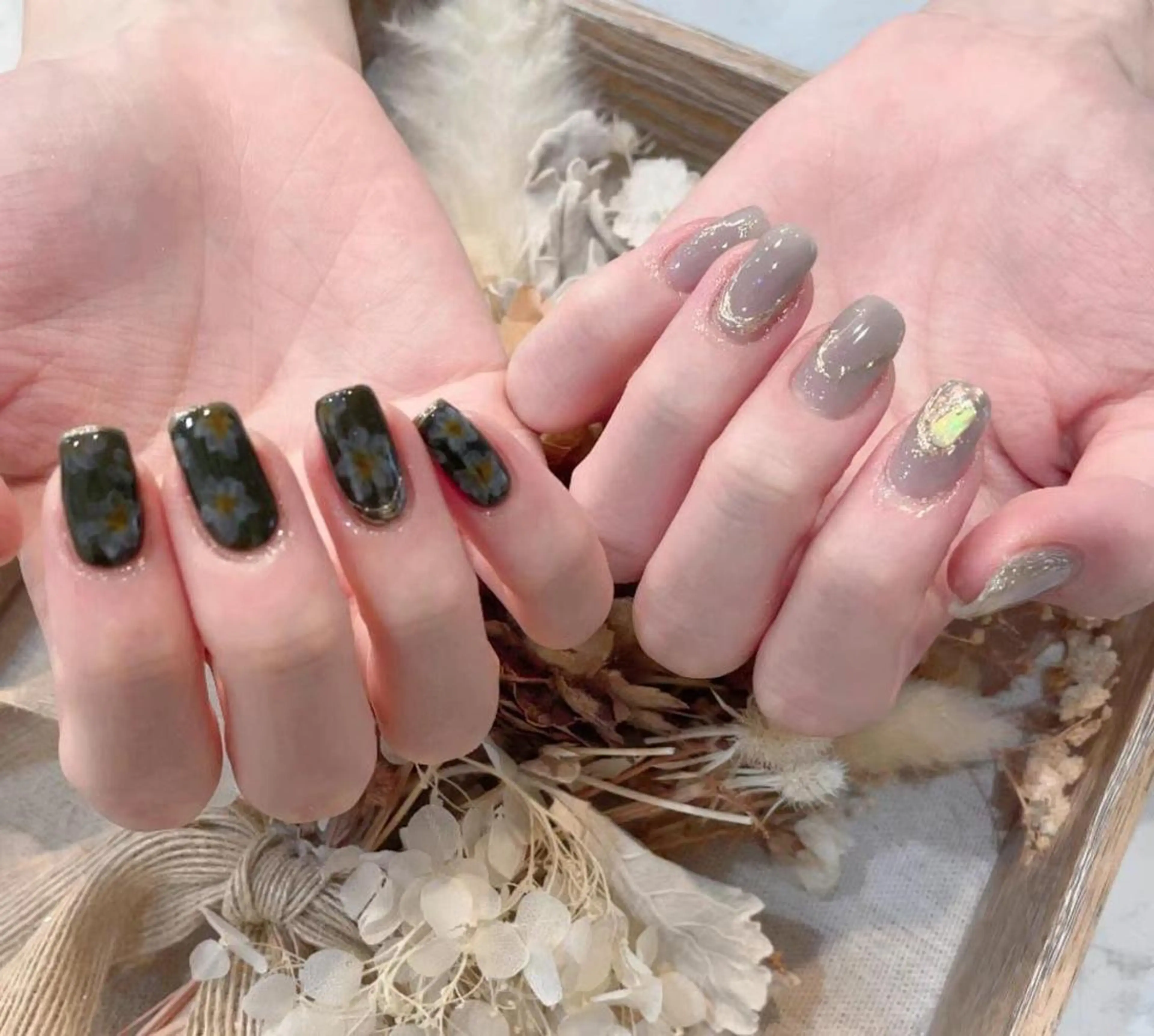 ネイル アートネイル オーロラネイル フラワーネイル ゴールド Babarla Nailのネイルデザイン