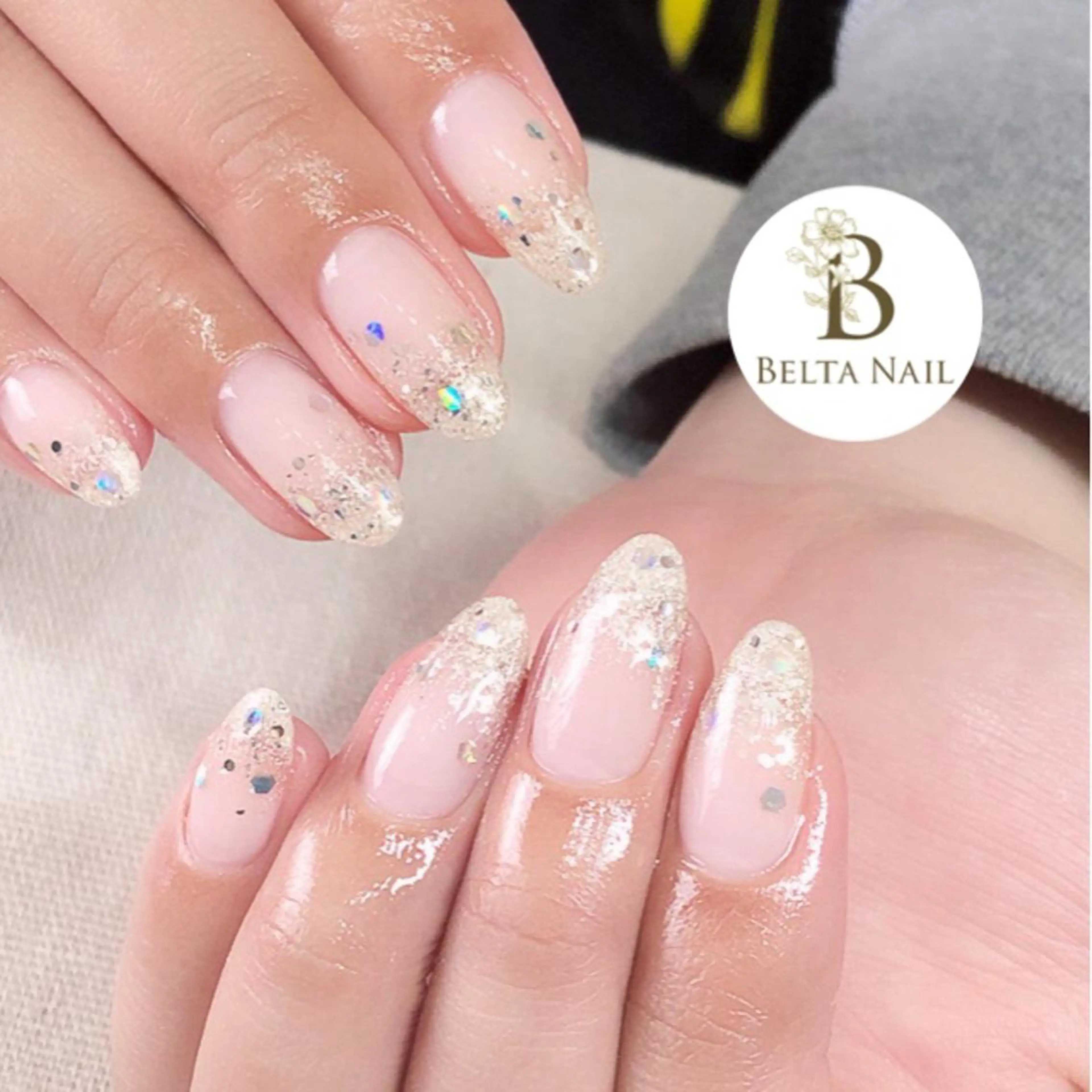 ネイル グラデーション ホログラムネイル ラメ(グリッター) ラメグラデーション BELTA NAILのネイルデザイン