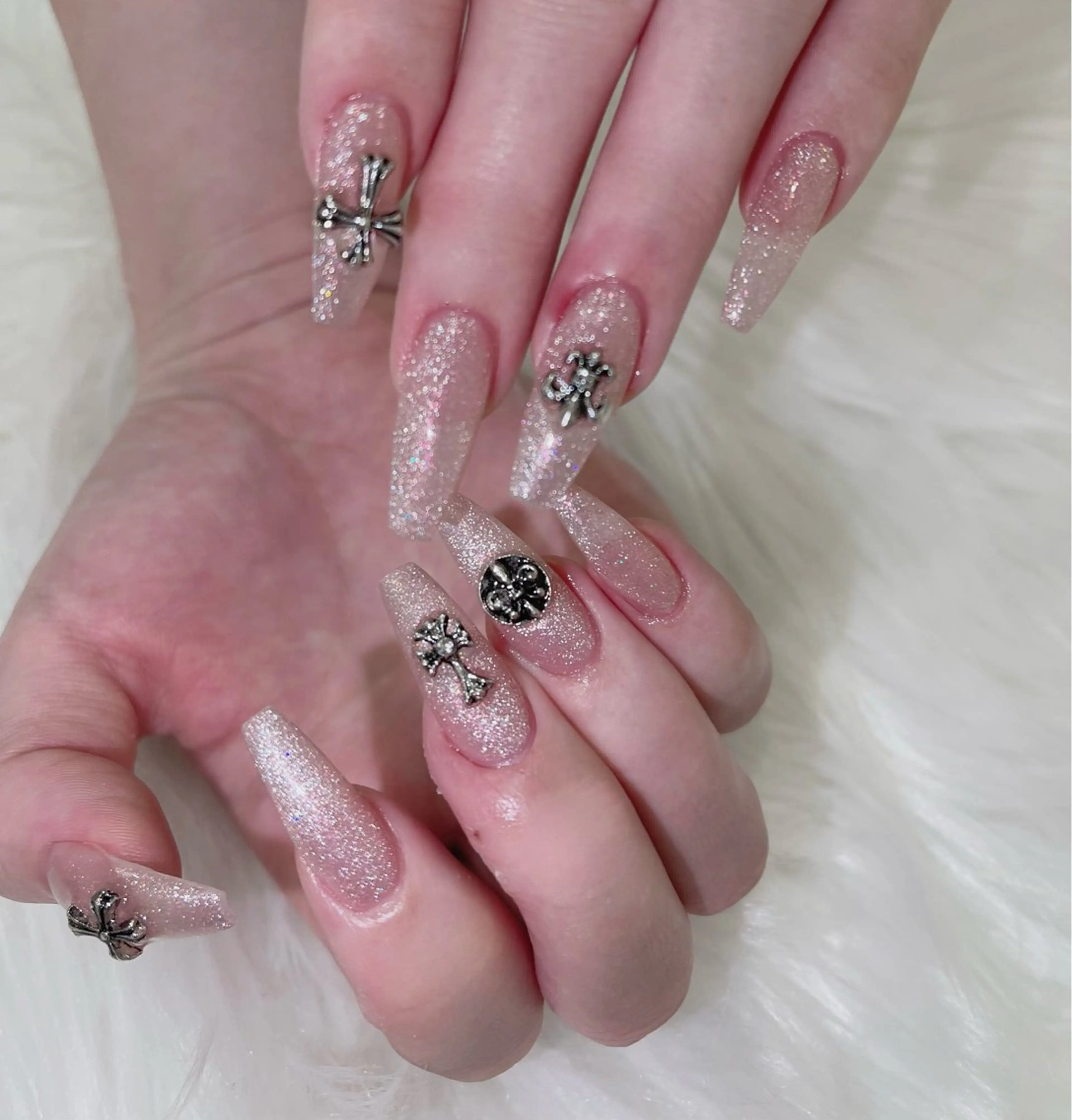 ネイル マグネットネイル FLY Nail Salonのネイルデザイン