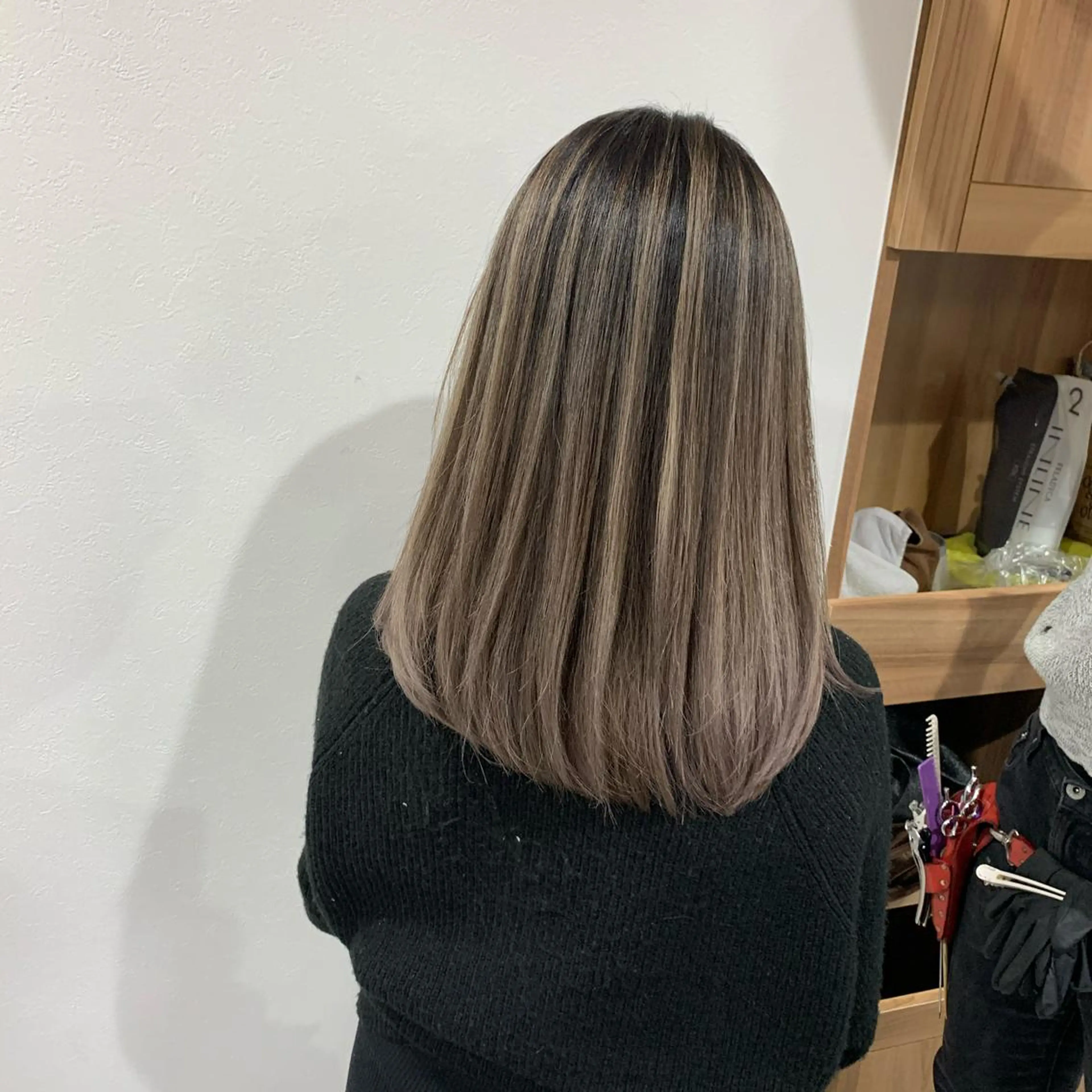 セミロング カラー ヘアアレンジ 指名支持率NO.1 スタイリストのヘアスタイル