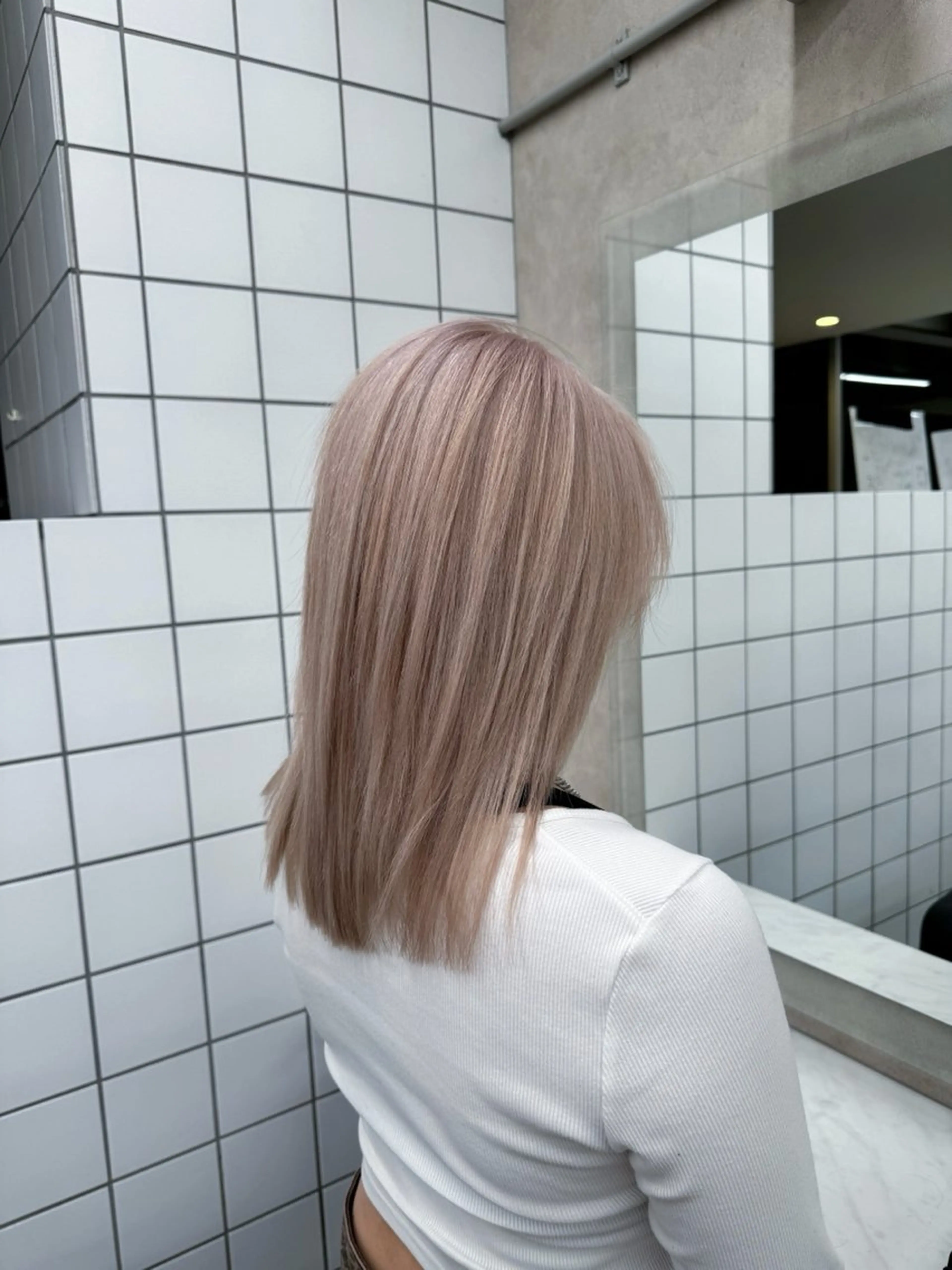 ミディアム カラー ヘアアレンジ ハイトーン/ボブ /misakiのヘアスタイル