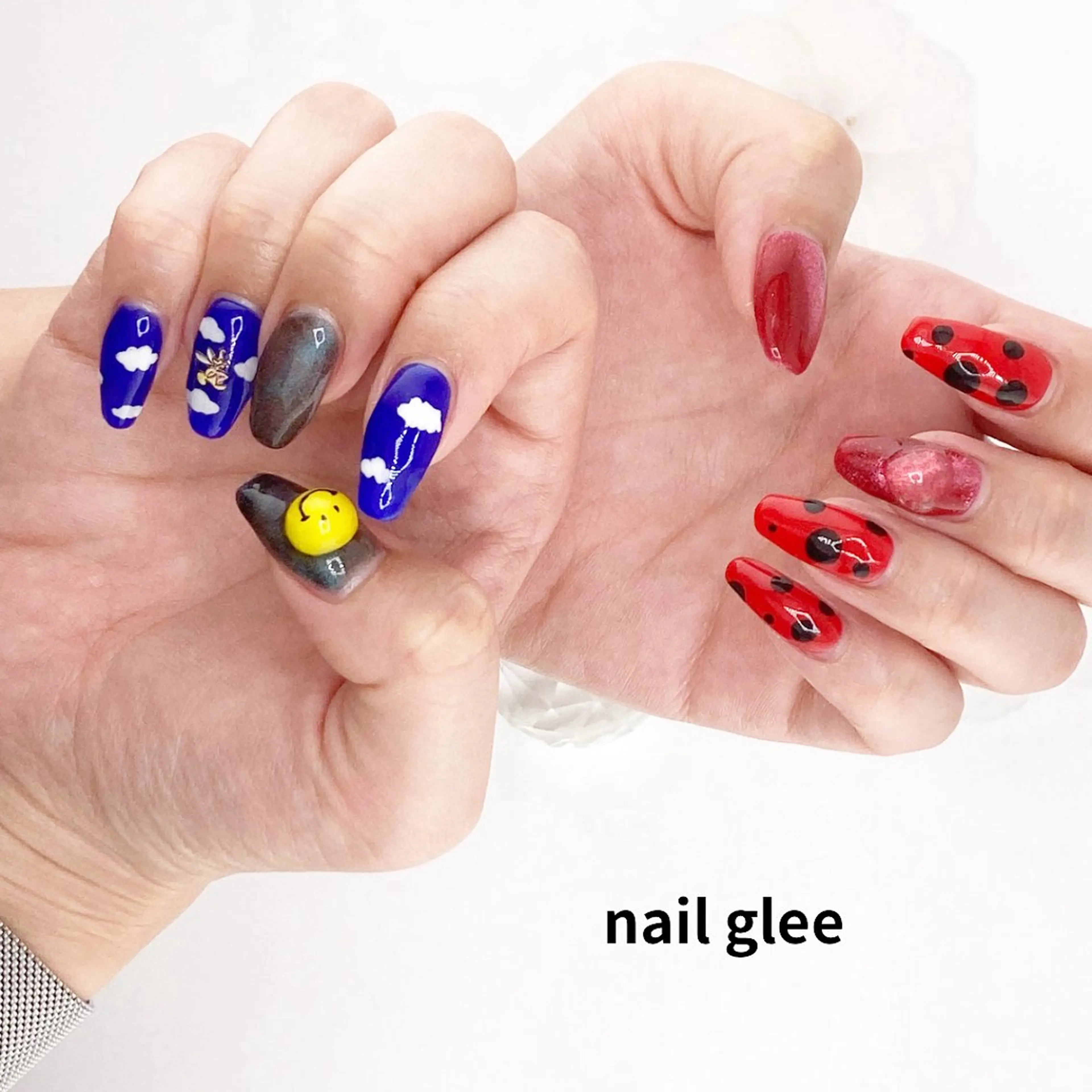 ロング ハンドネイル RISA nail gleeのネイルデザイン