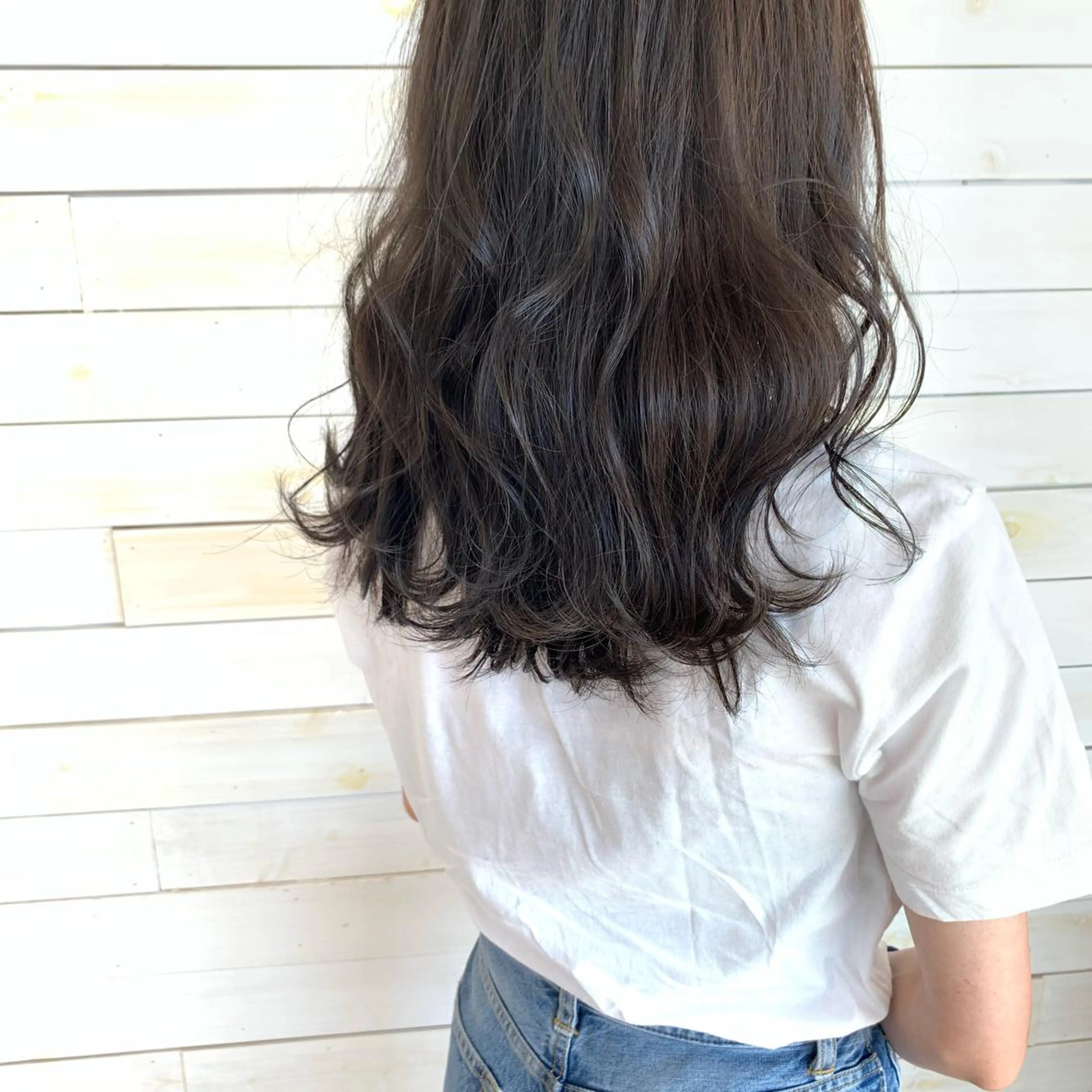 カラー 黒田瀬奈/ボブ まろやかベージュのヘアスタイル