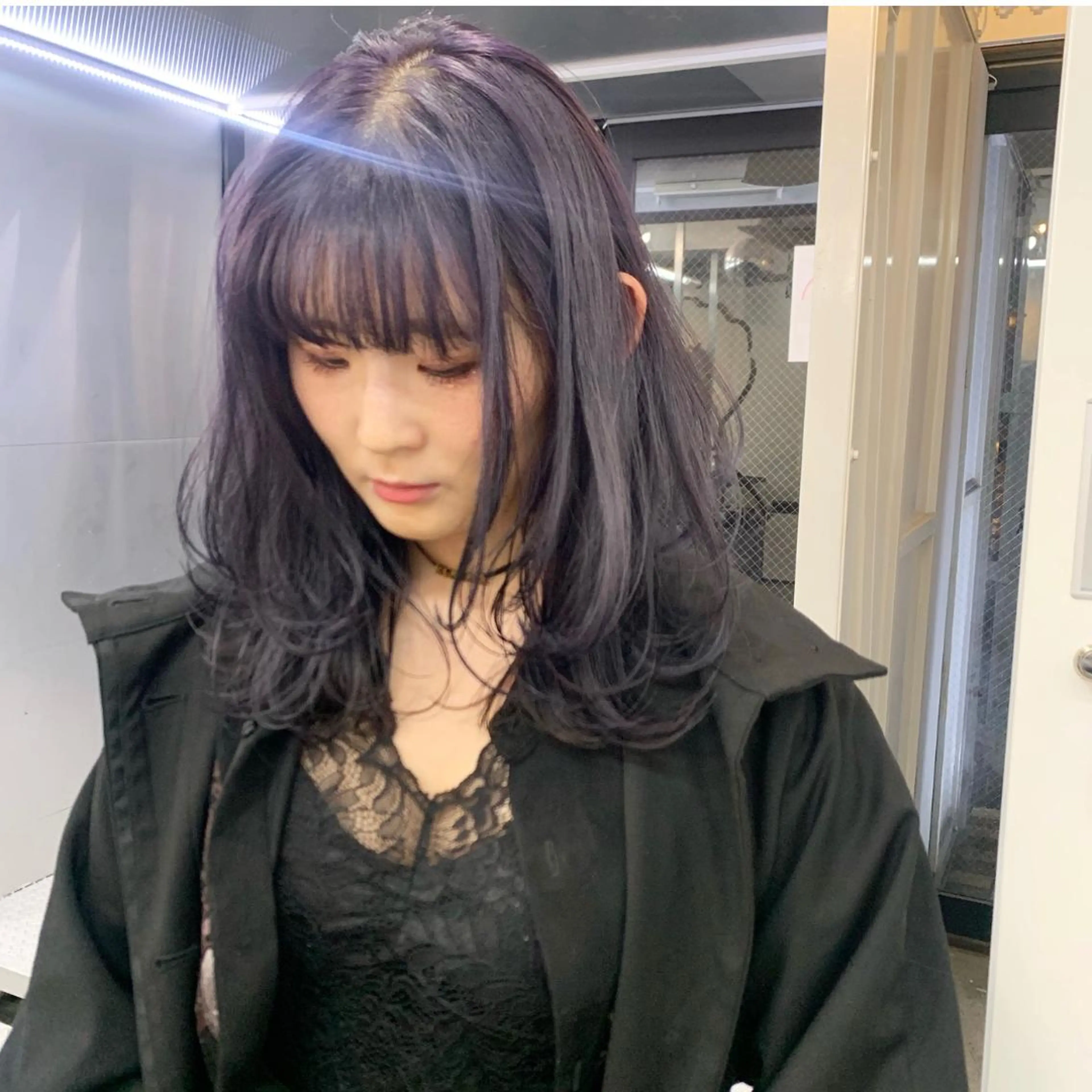 セミロング カラー ヘアアレンジ ハイトーンカラー ハイレイヤー レイヤーカット ウルフカット ハイトーン/美髪矯正 🍃大江拓実のヘアスタイル