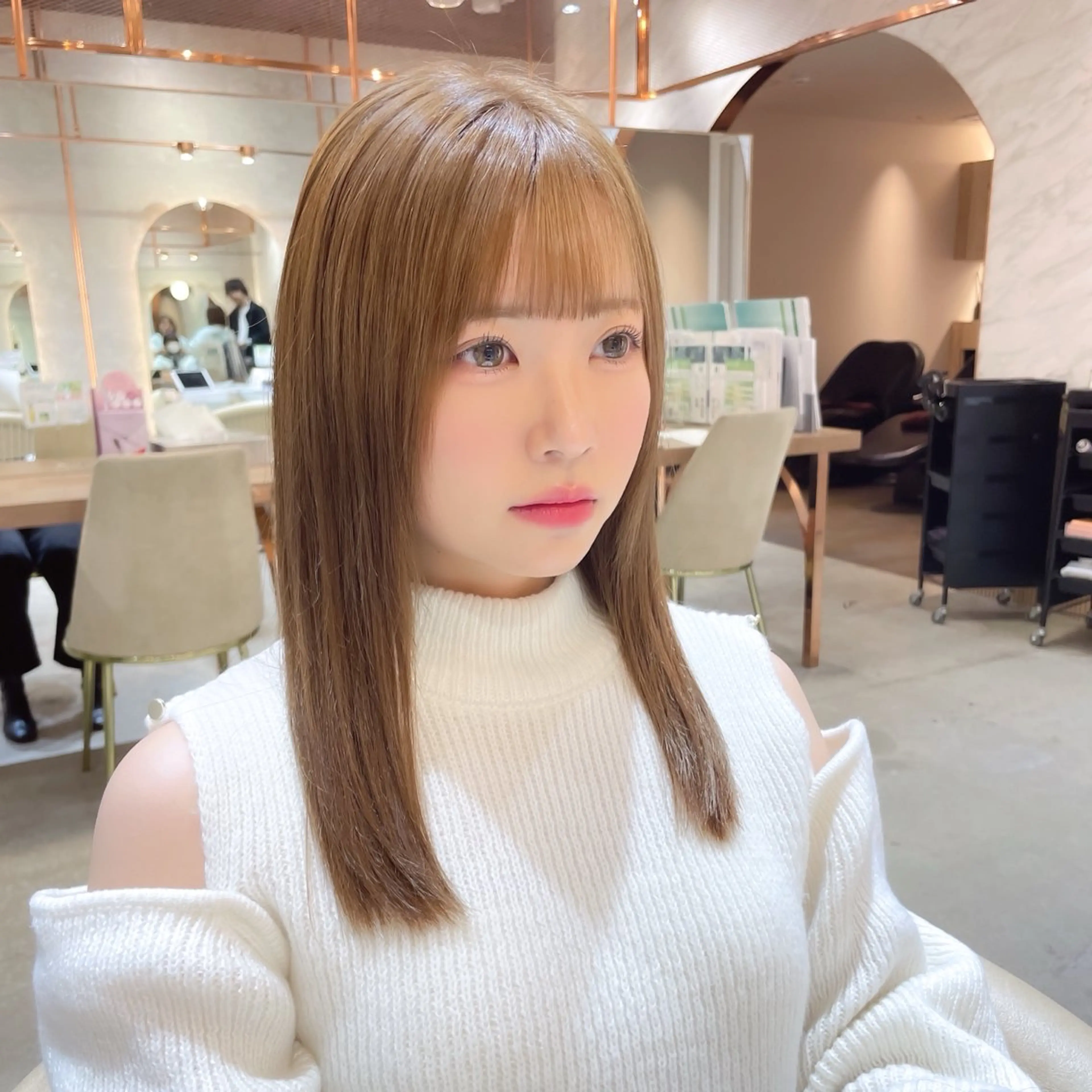 ミディアム カラー カット ヘアカラー トリートメント レイヤー/韓国ヘア 縮毛矯正🫧鈴木颯のヘアスタイル