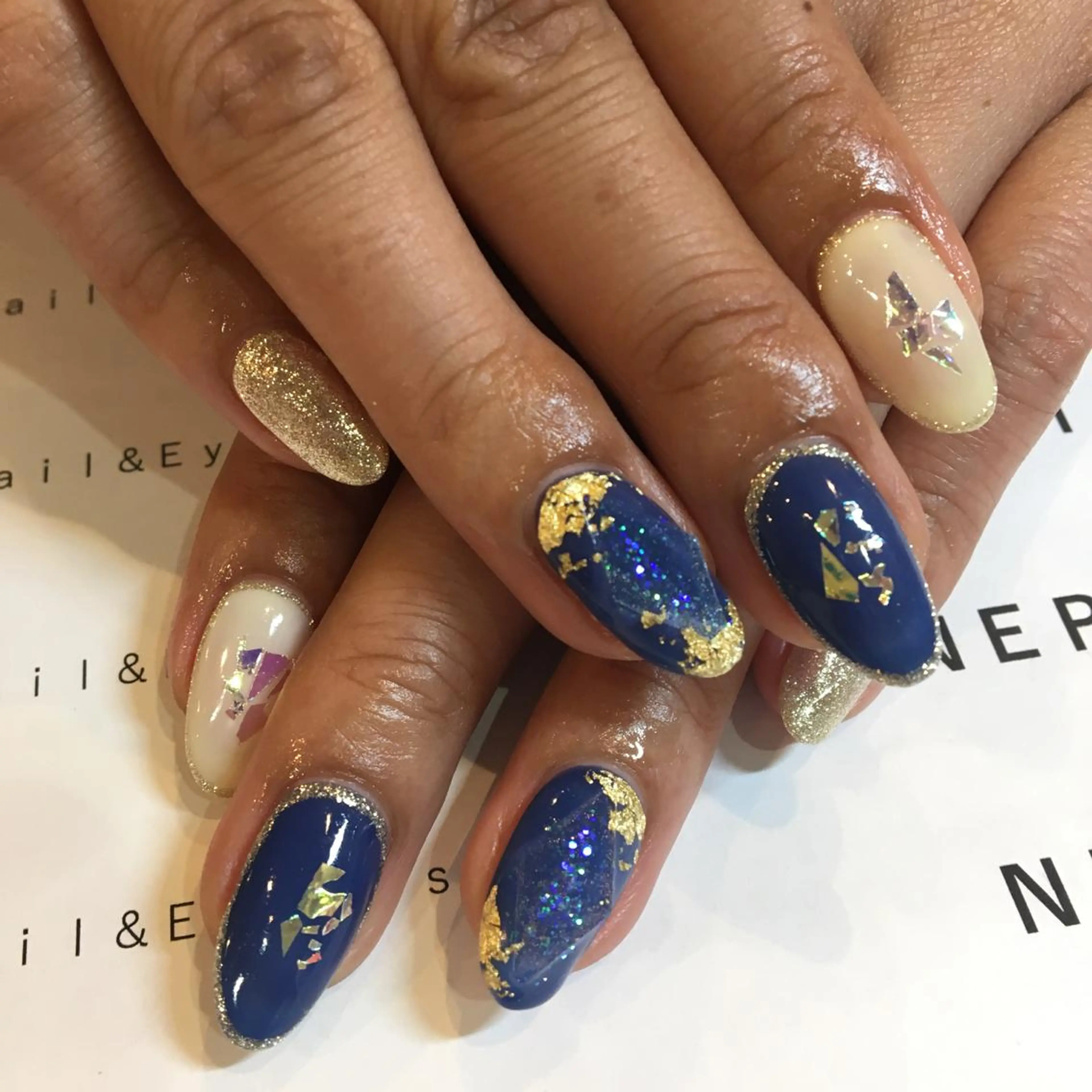 ネイル Nailsalon Charis.yuのネイルデザイン