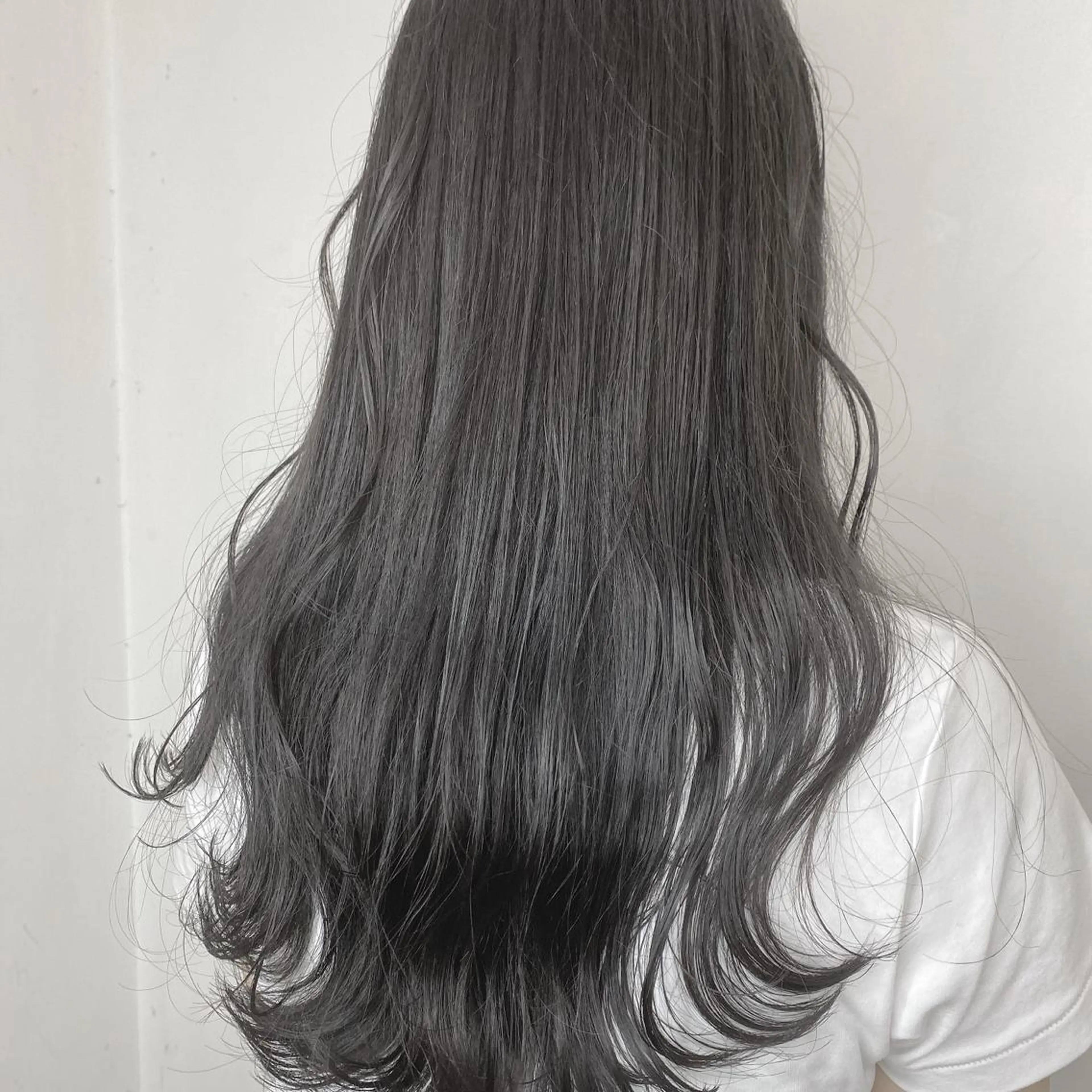 ミディアム カラー ヘアカラー トリートメント 艶髪レイヤー屋さん 大澤竜馬のヘアスタイル