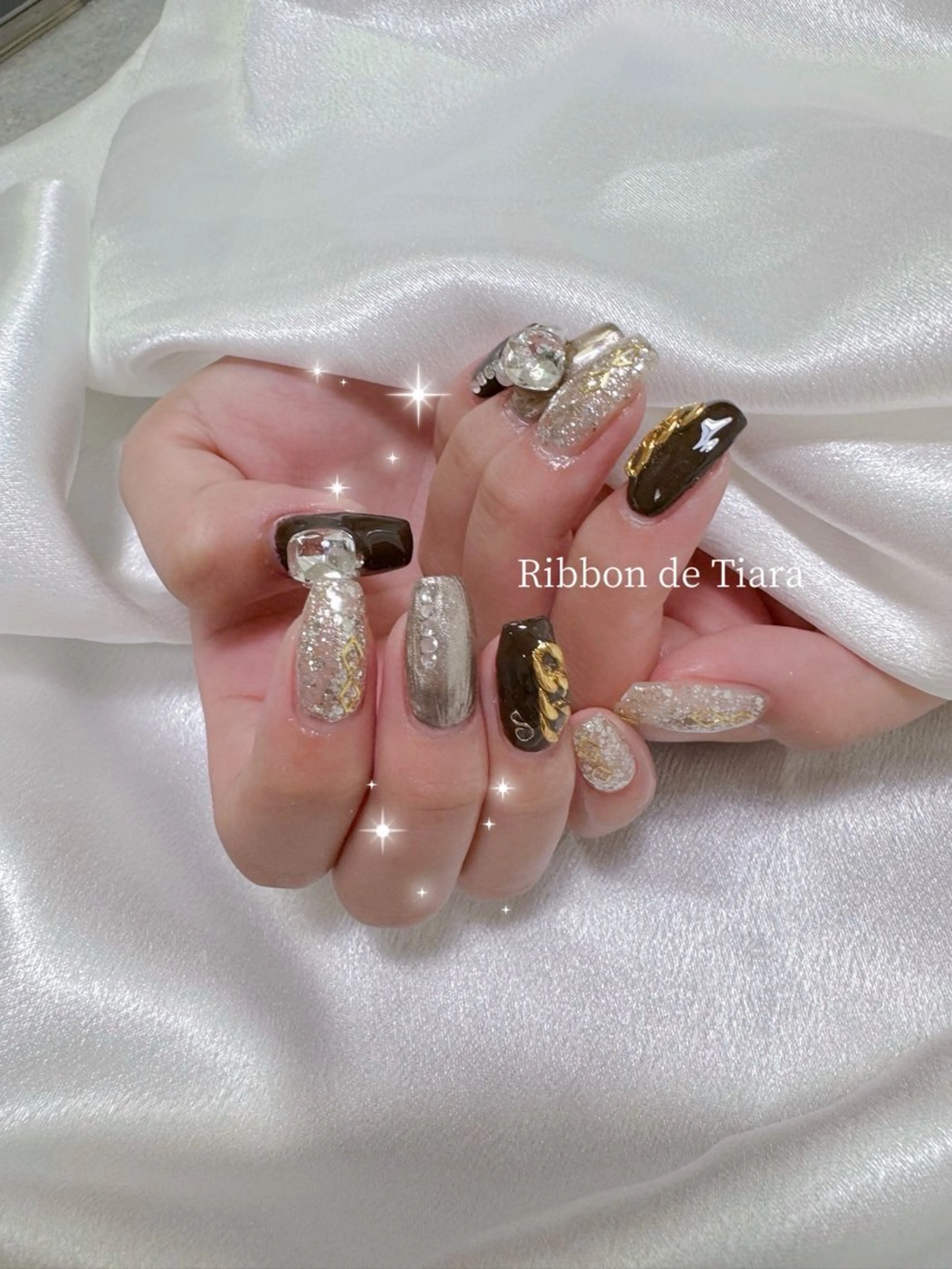 ネイル ハンドネイル Ribbon de Tiara MAKIのネイルデザイン