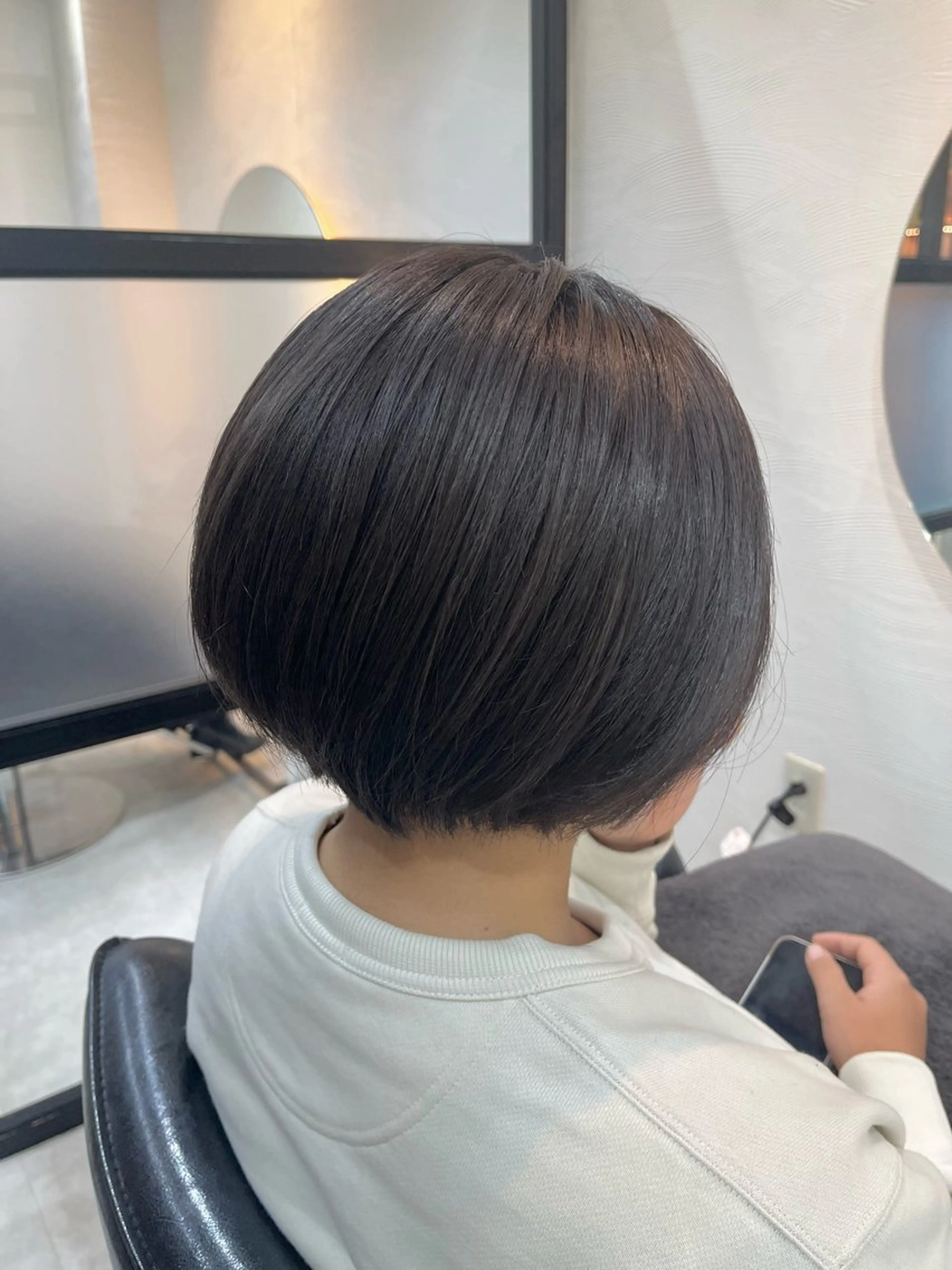 ショート カット ヘアカラー トリートメント 【ニュアンスカラー・ 髪質改善】スズキカナのヘアスタイル