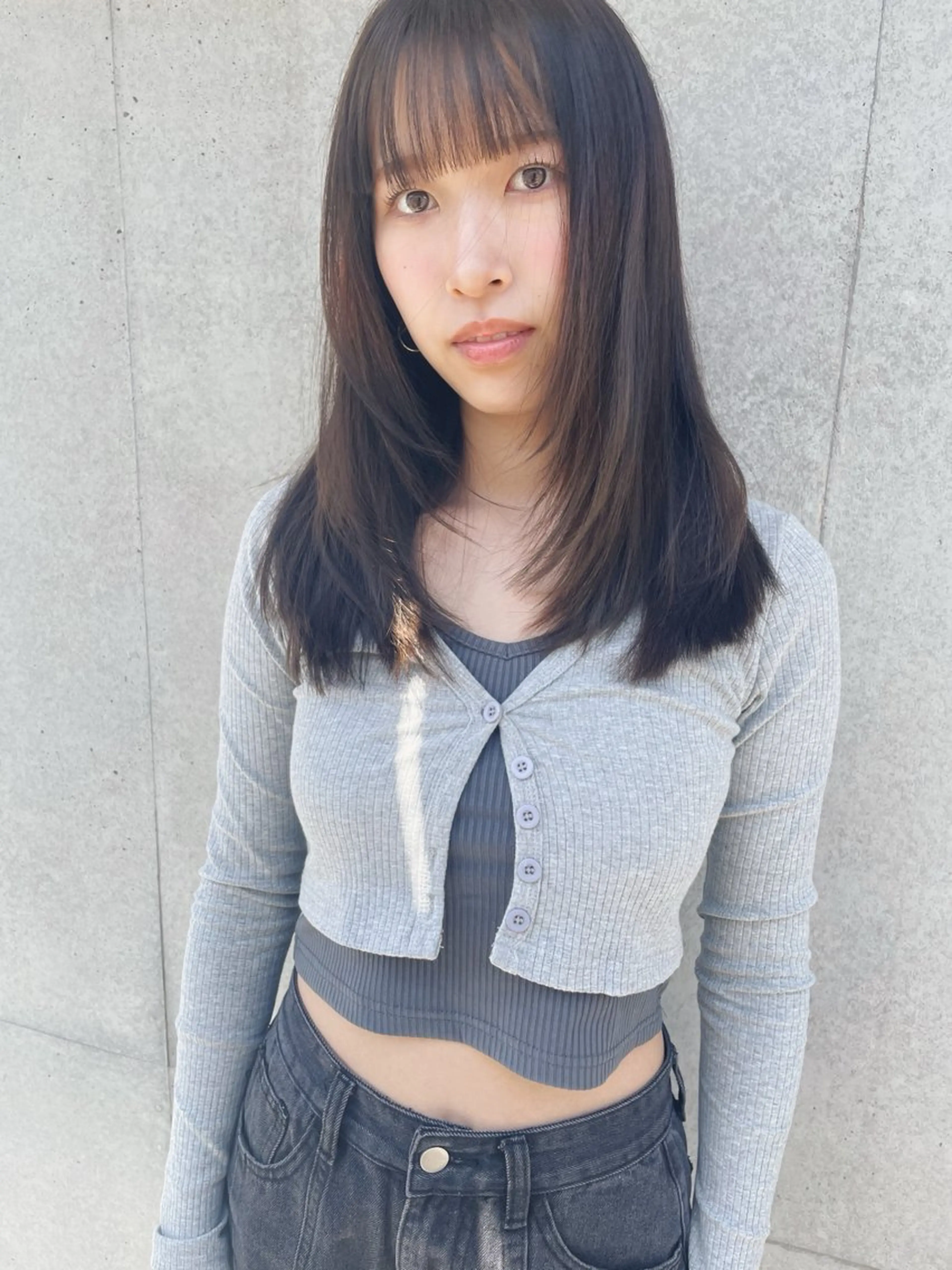 ミディアム カラー レイヤーカット カット ヘアカラー トリートメント センスをお届けします 大谷将生INFPのヘアスタイル