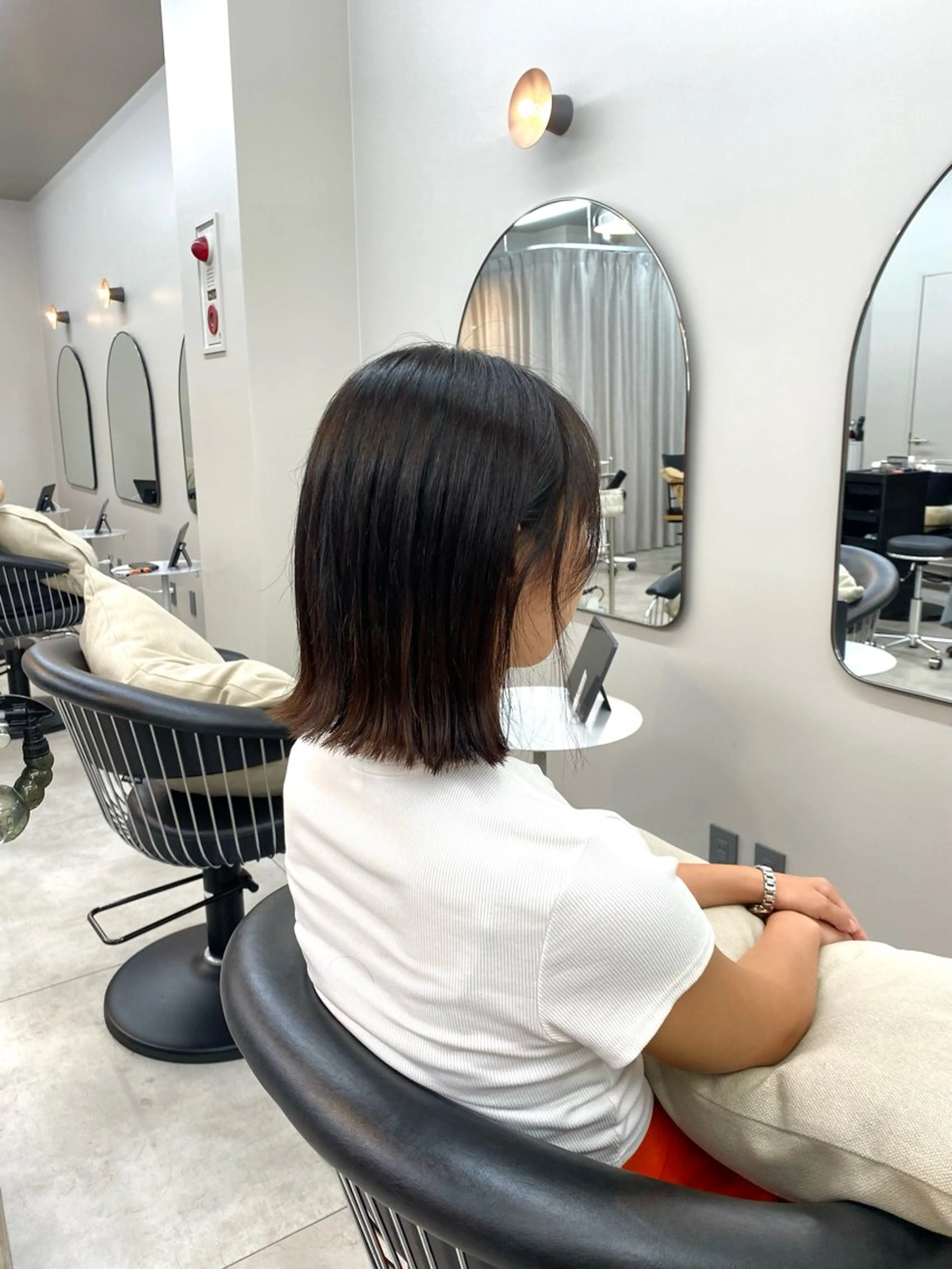 ミディアム ボブ 外ハネヘア enny 清澄白河所属・石坂 るみなのヘアスタイル
