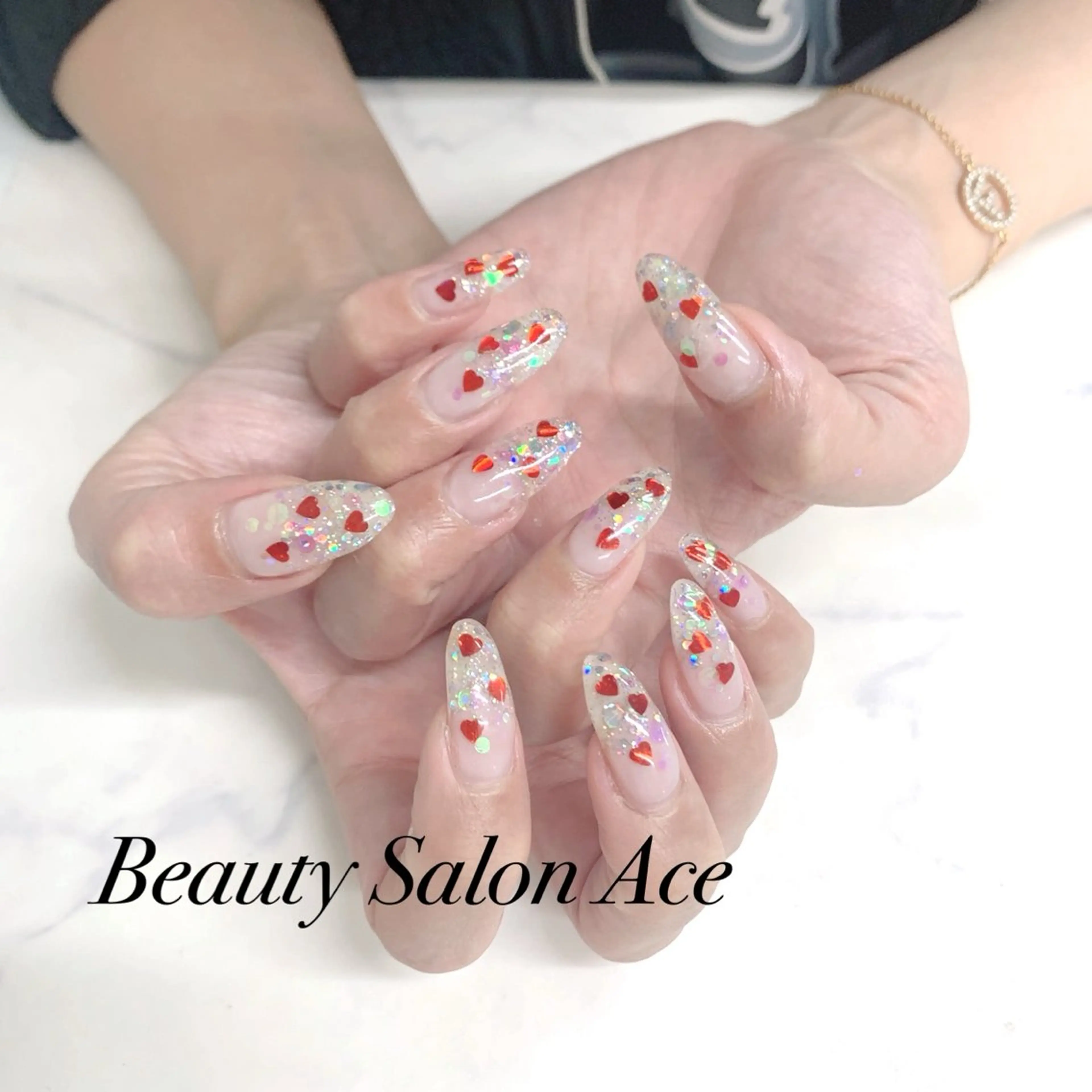 ネイル ハート ラメ(グリッター) メンズネイル ニュアンスネイル バレンタイン ハンドネイル ハンドケア Beauty Salon Ace（ネイルサロン　エース）所属・フィルイン専門店 Aceのネイルデザイン