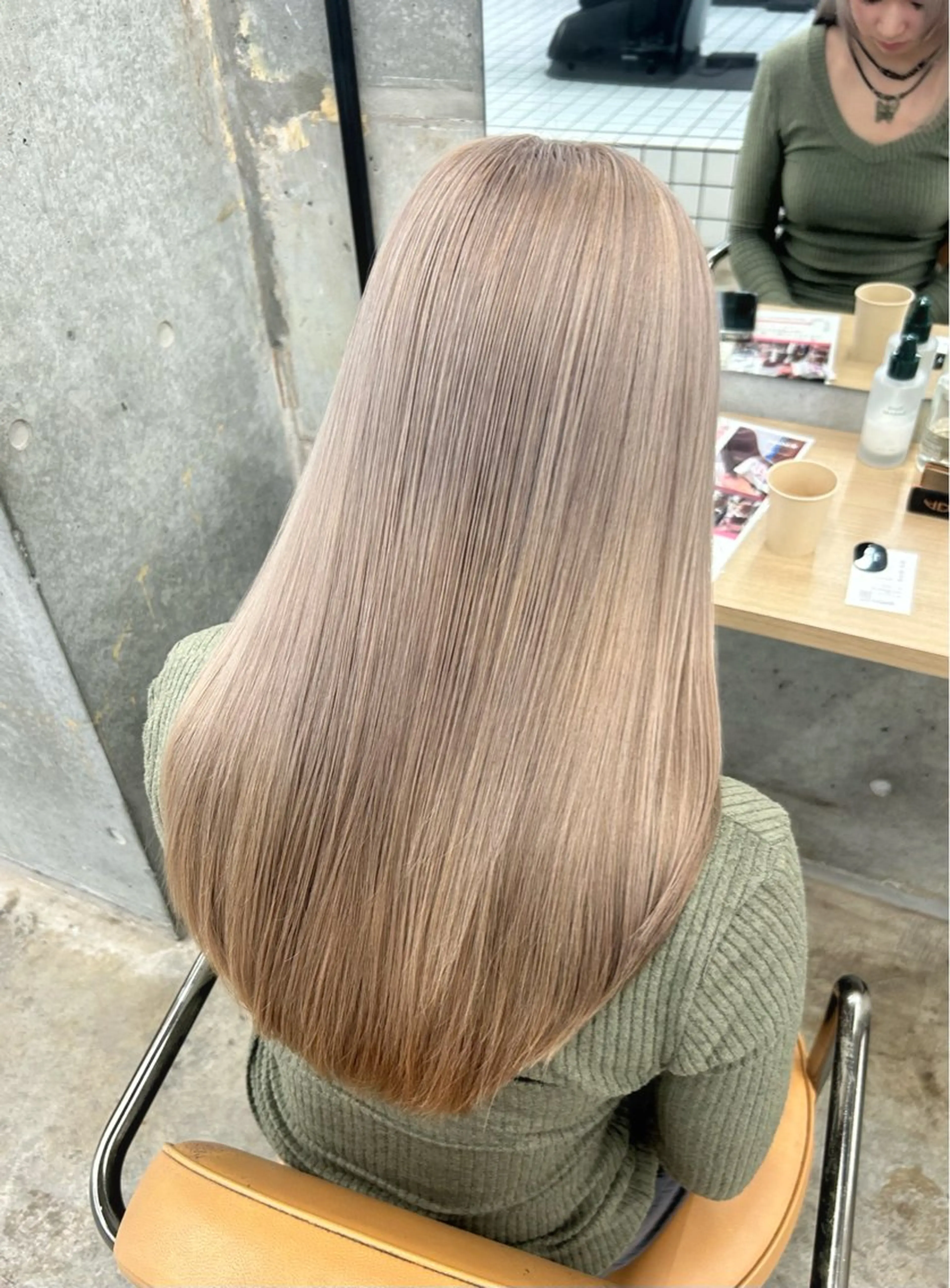 💎🩵ご新規様限定【ダブルカラー】ブリーチ➕ケアカラー➕1stepトリートメントの写真