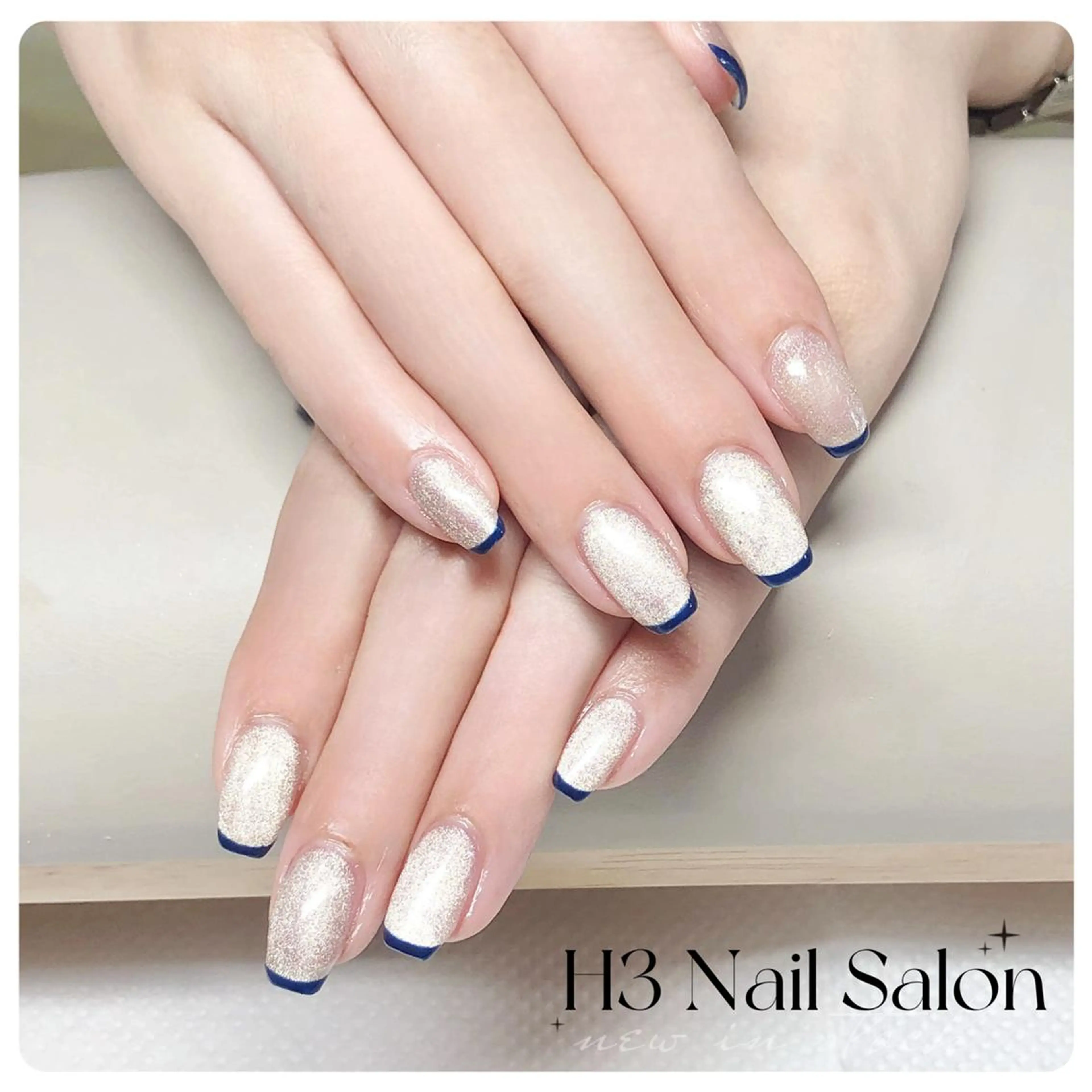 ミディアム Dione Nail 長さだし モデル募集のネイルデザイン