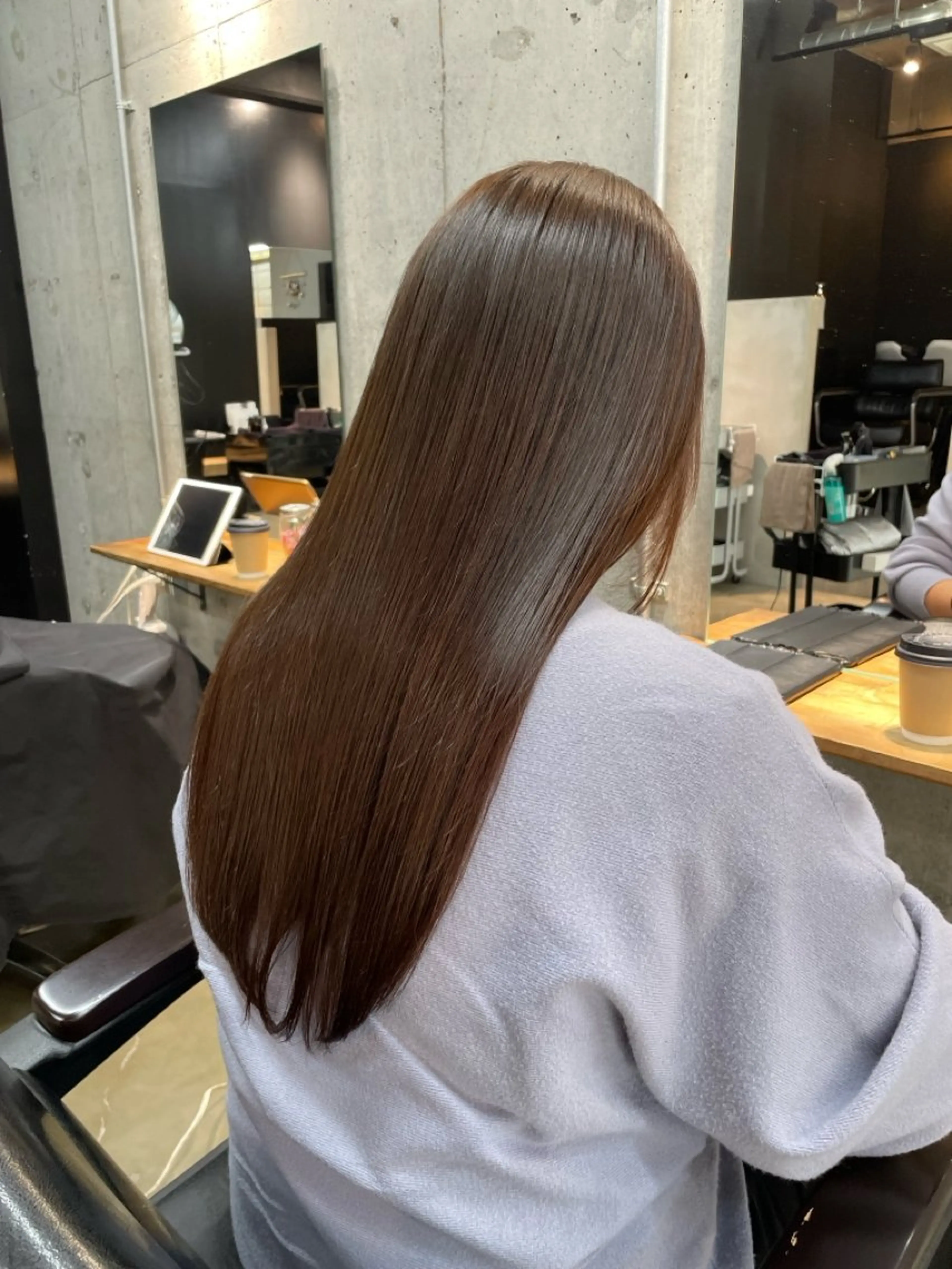 カラー Lowha　ageo maiのヘアスタイル