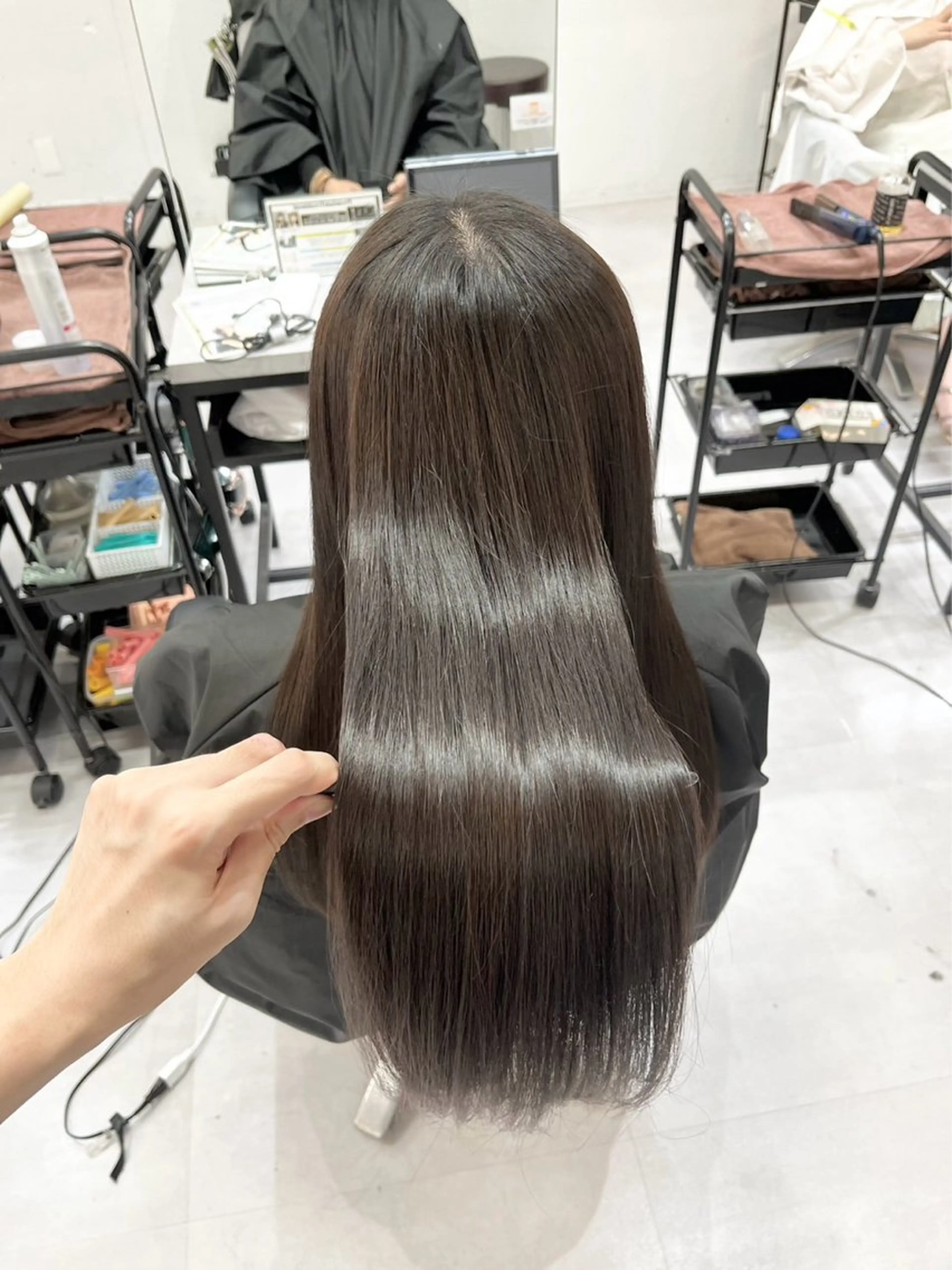 セミロング 髪質改善 縮毛矯正 💍艶髪の神様💍 ウチマダイのヘアスタイル