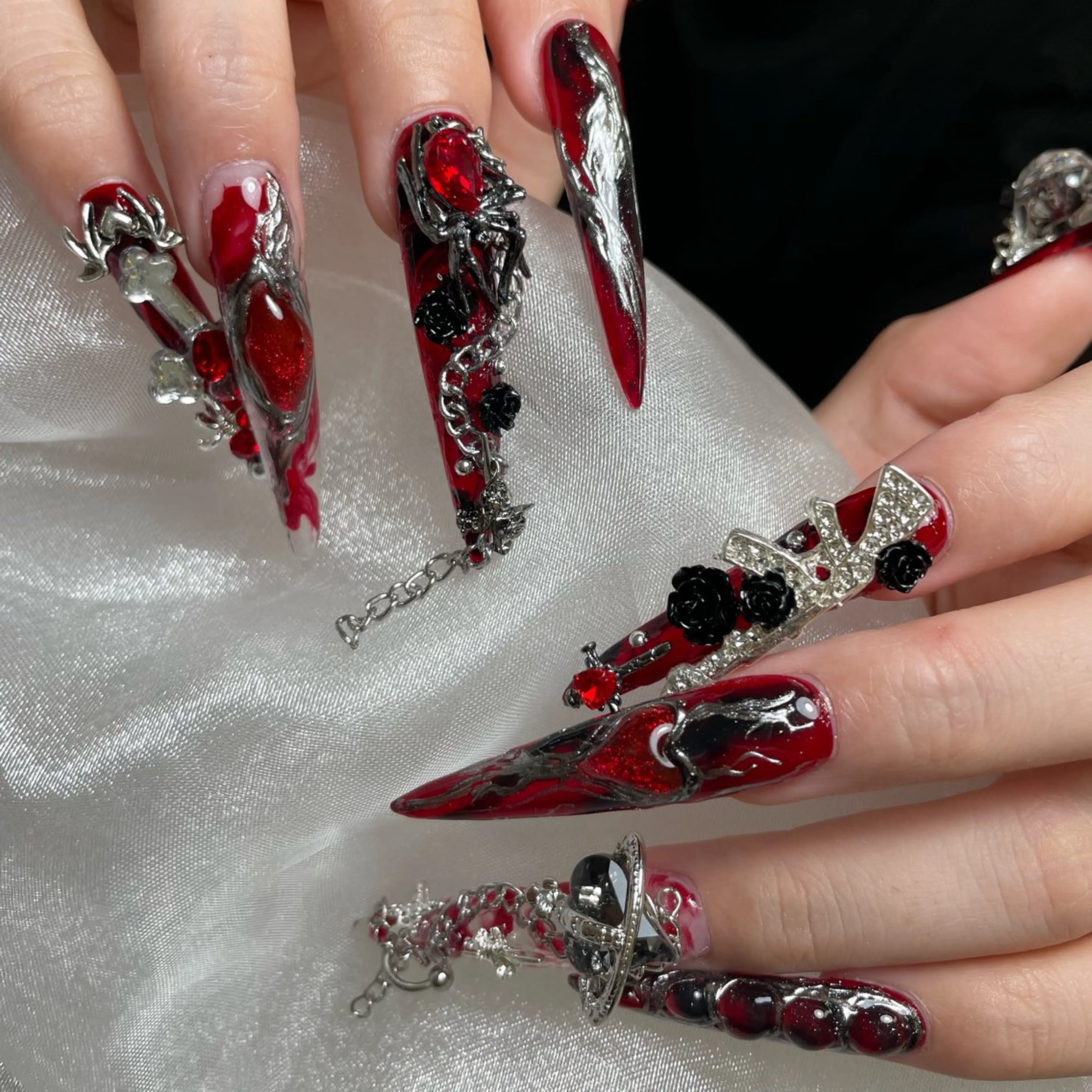 ネイル 成人式 ジェルネイル ネイルチップ ハンドネイル Momoa nail salon所属・MoMoA Nail ネイル長さ出し専門店のネイルデザイン