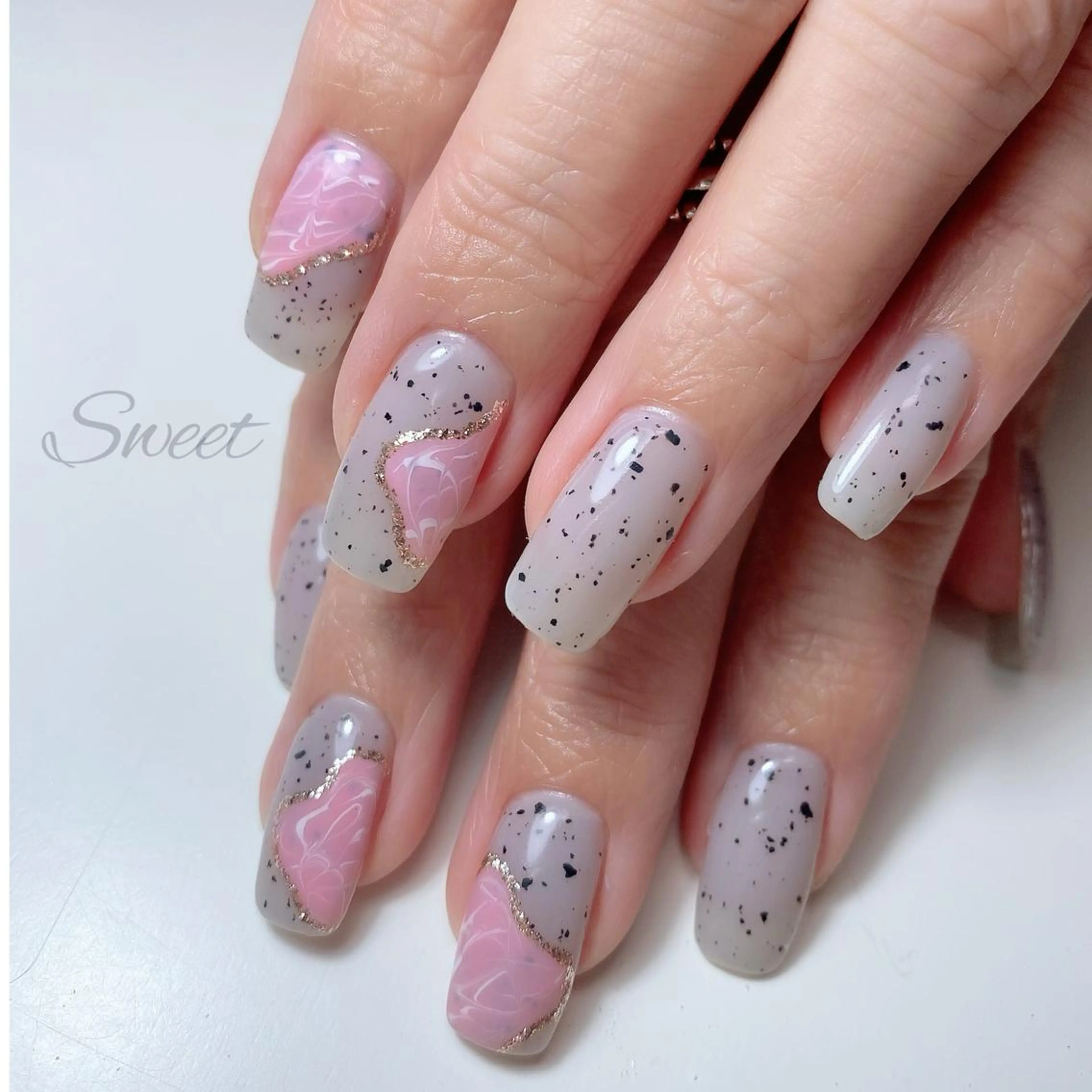 ネイル sweet 仲野陽子のネイルデザイン