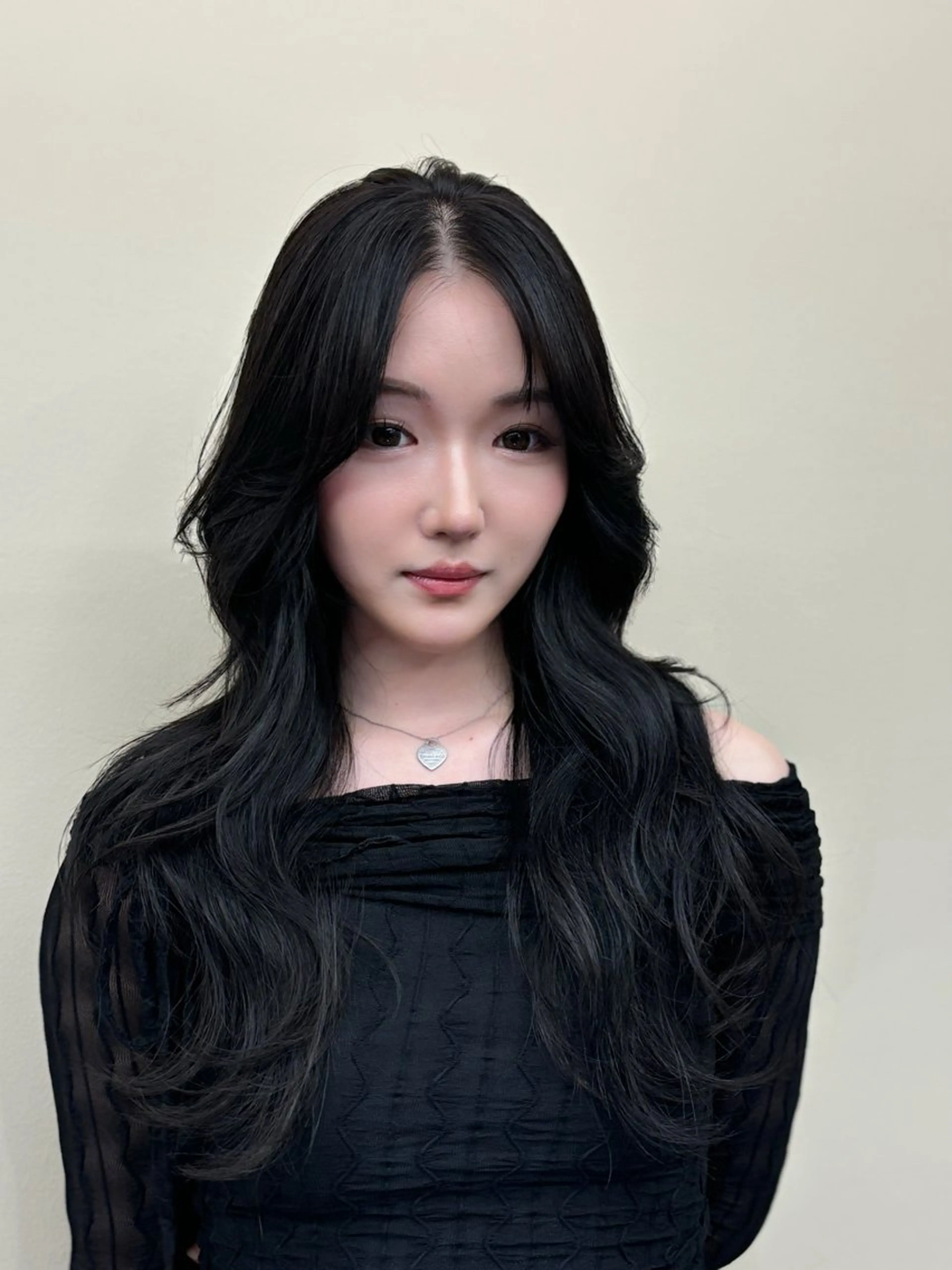 ロング ロングレイヤー レイヤーカット ロング カット ヘアカラー トリートメント 韓国ヘア🇰🇷 艶髪✨️-裕人-のヘアスタイル