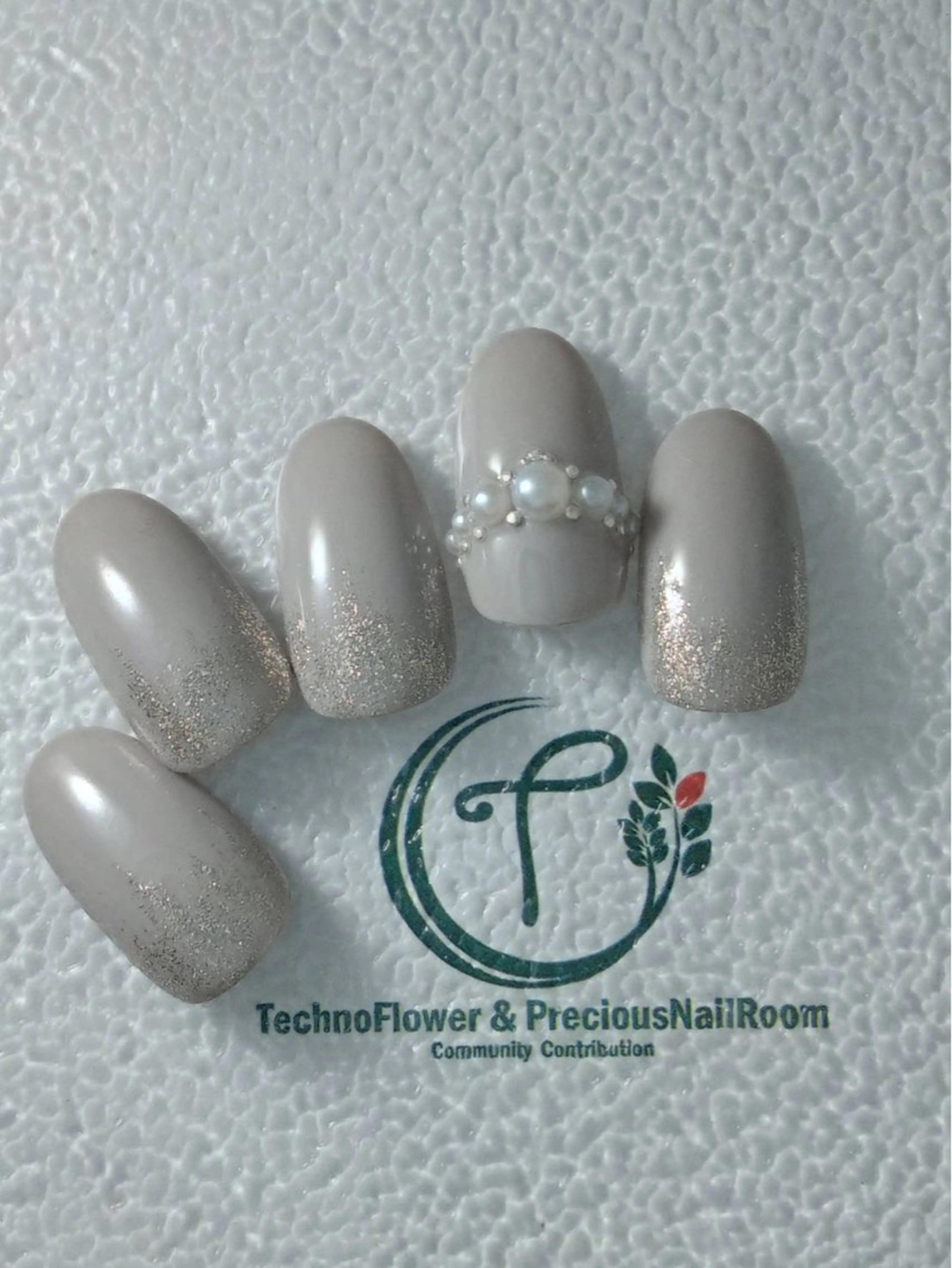 ネイル フラワーネイル precious nail room所属・precious nail  roomのネイルデザイン