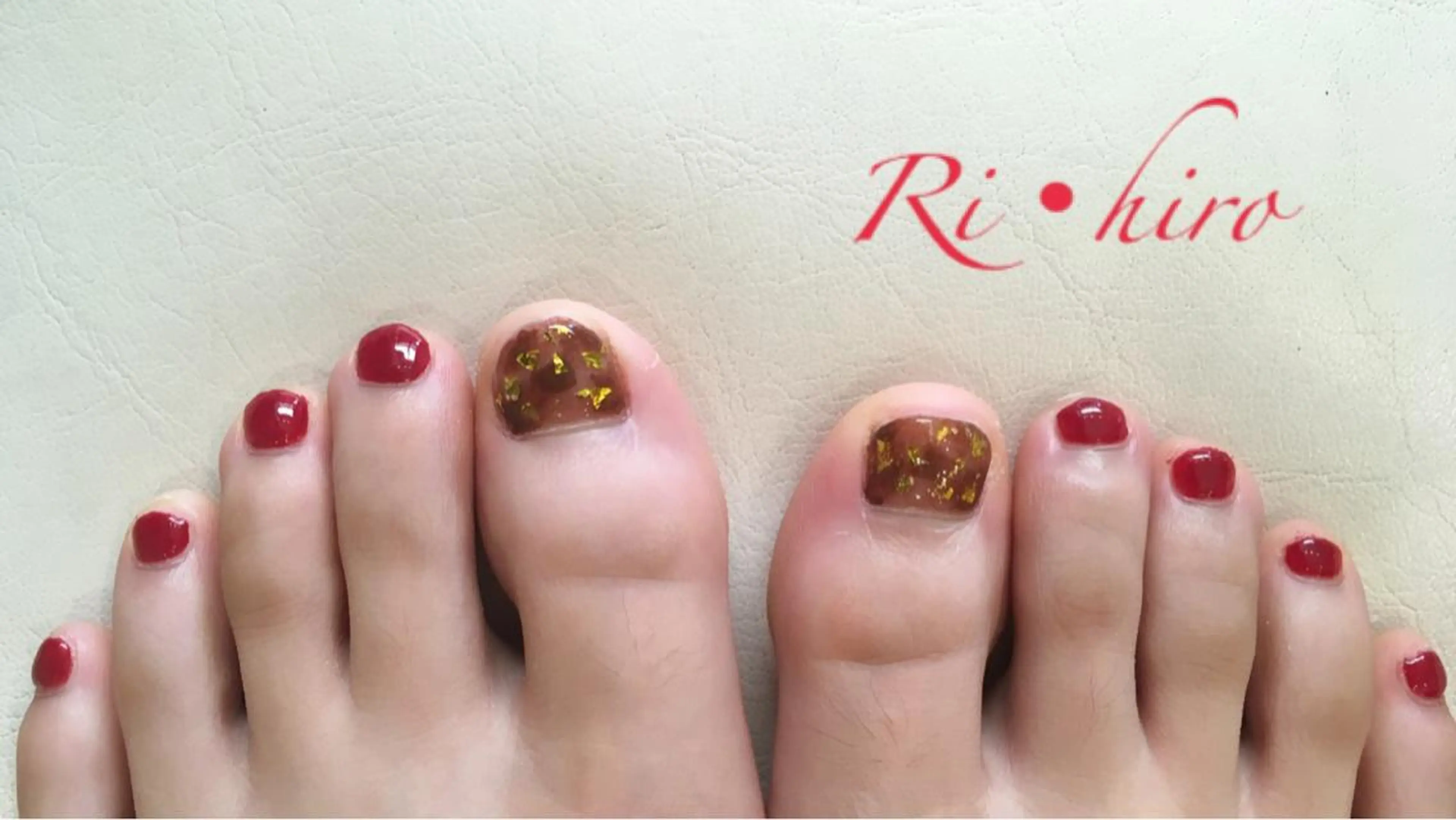 ネイル ネイル＆フラワーサロン〜Ri✦hiro〜鳥栖店所属・HIRATA RIEのネイルデザイン