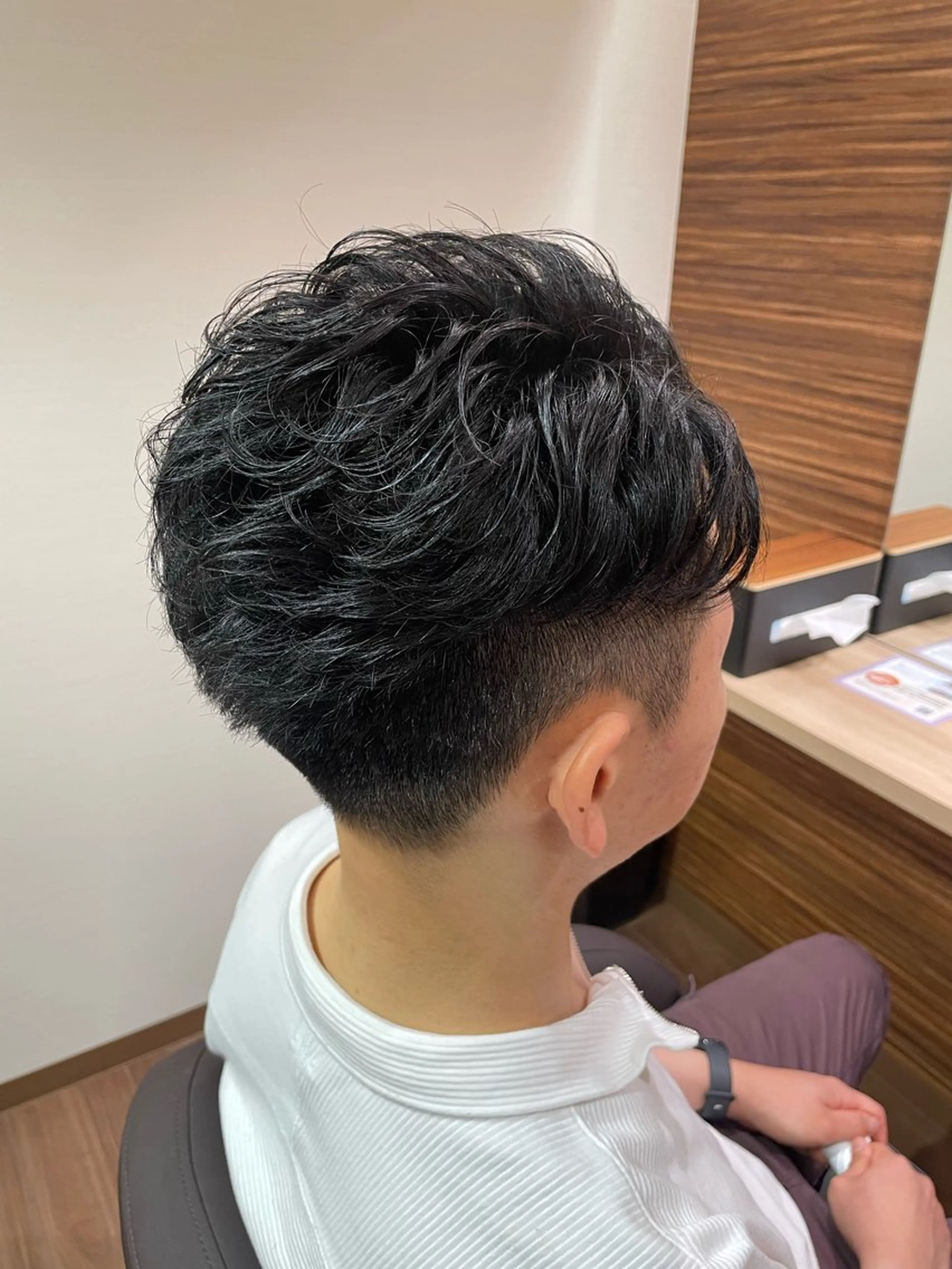 ショート パーマ メンズ 中嶋 ナカジマのヘアスタイル