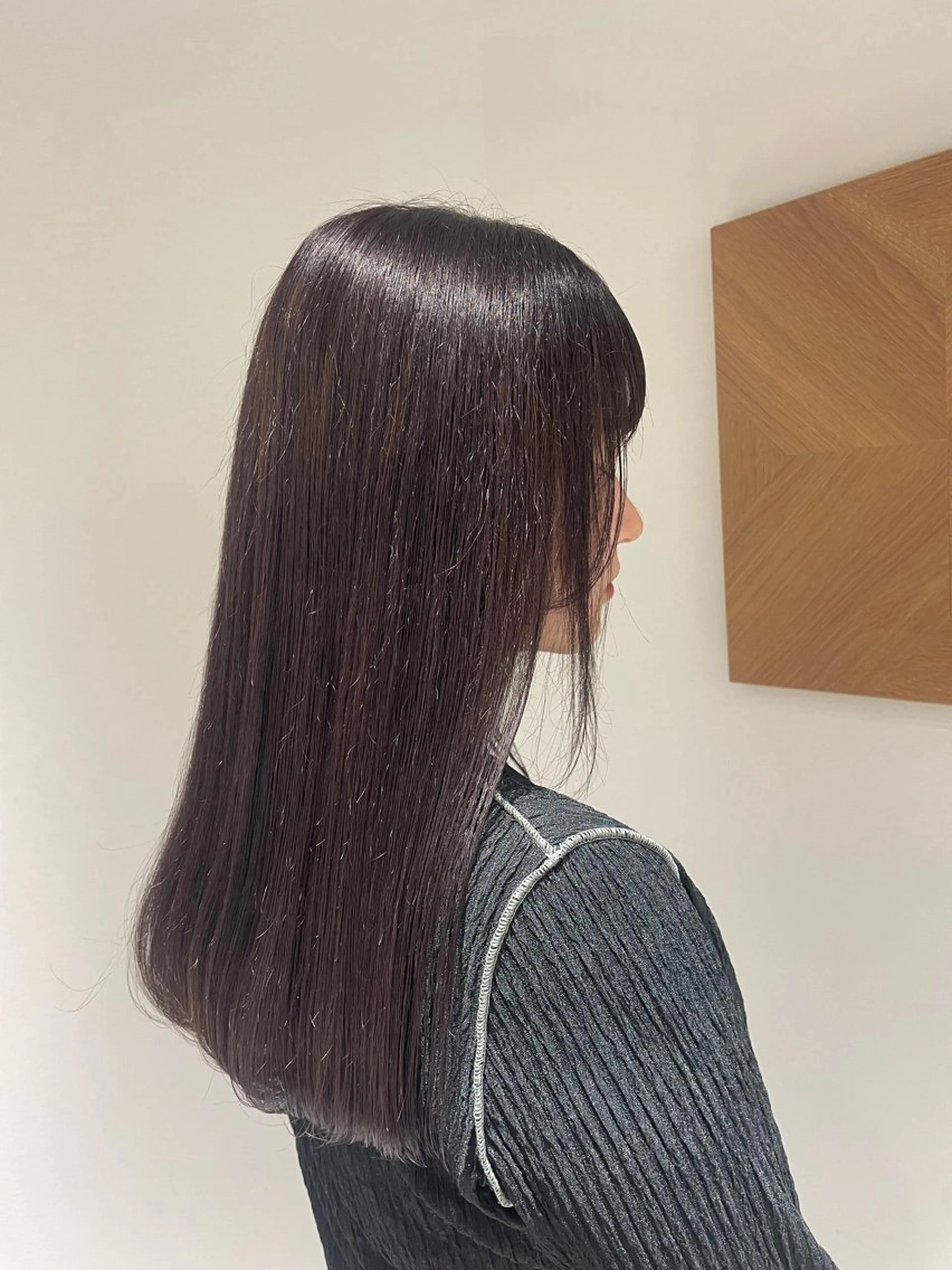 ロング イヌマル アユ / Fier umedaのヘアスタイル