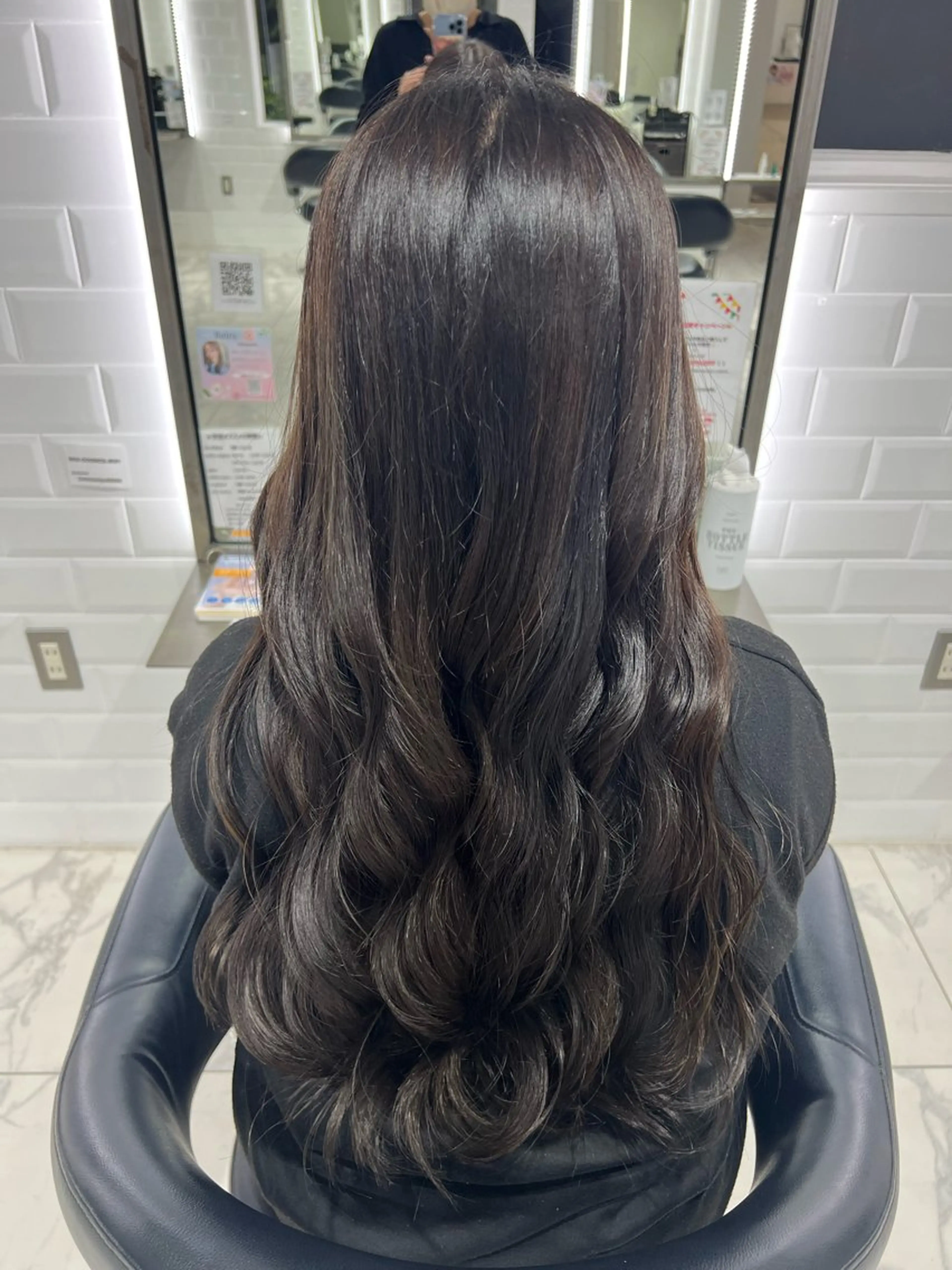 ロング カラー ヘアカラー 🌼透明感カラー🌼 岡本サユリの眉毛・アイブロウイメージ