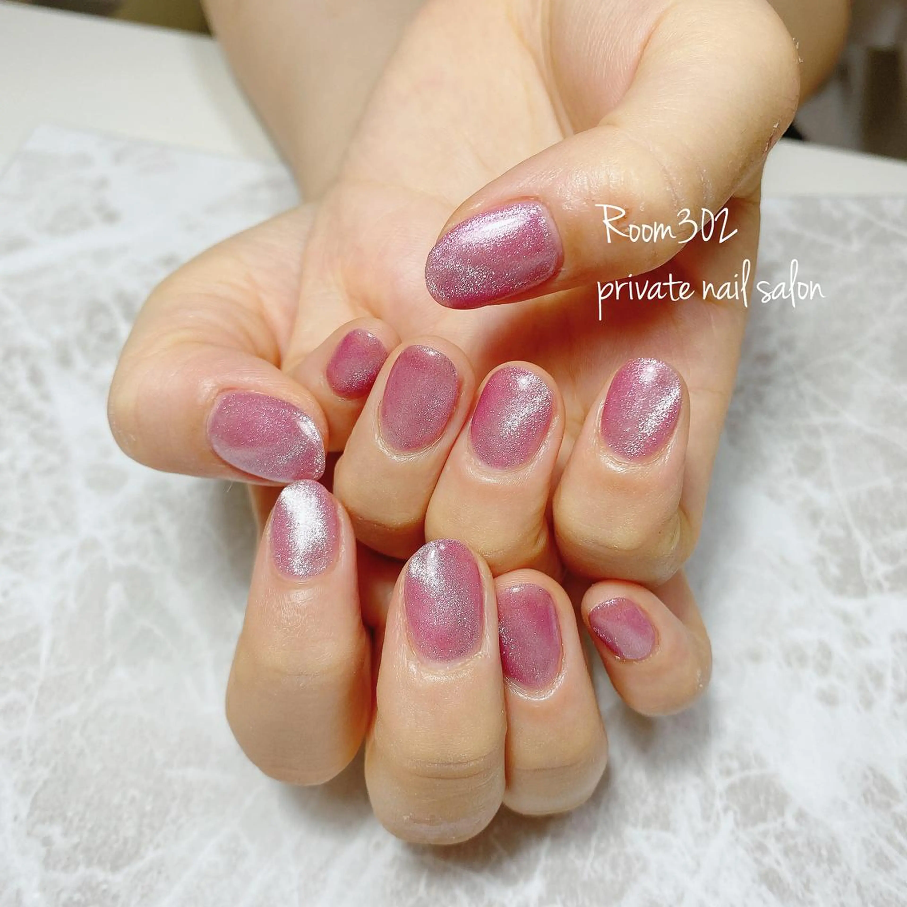 ネイル マグネットネイル ハンドネイル Room 302のネイルデザイン