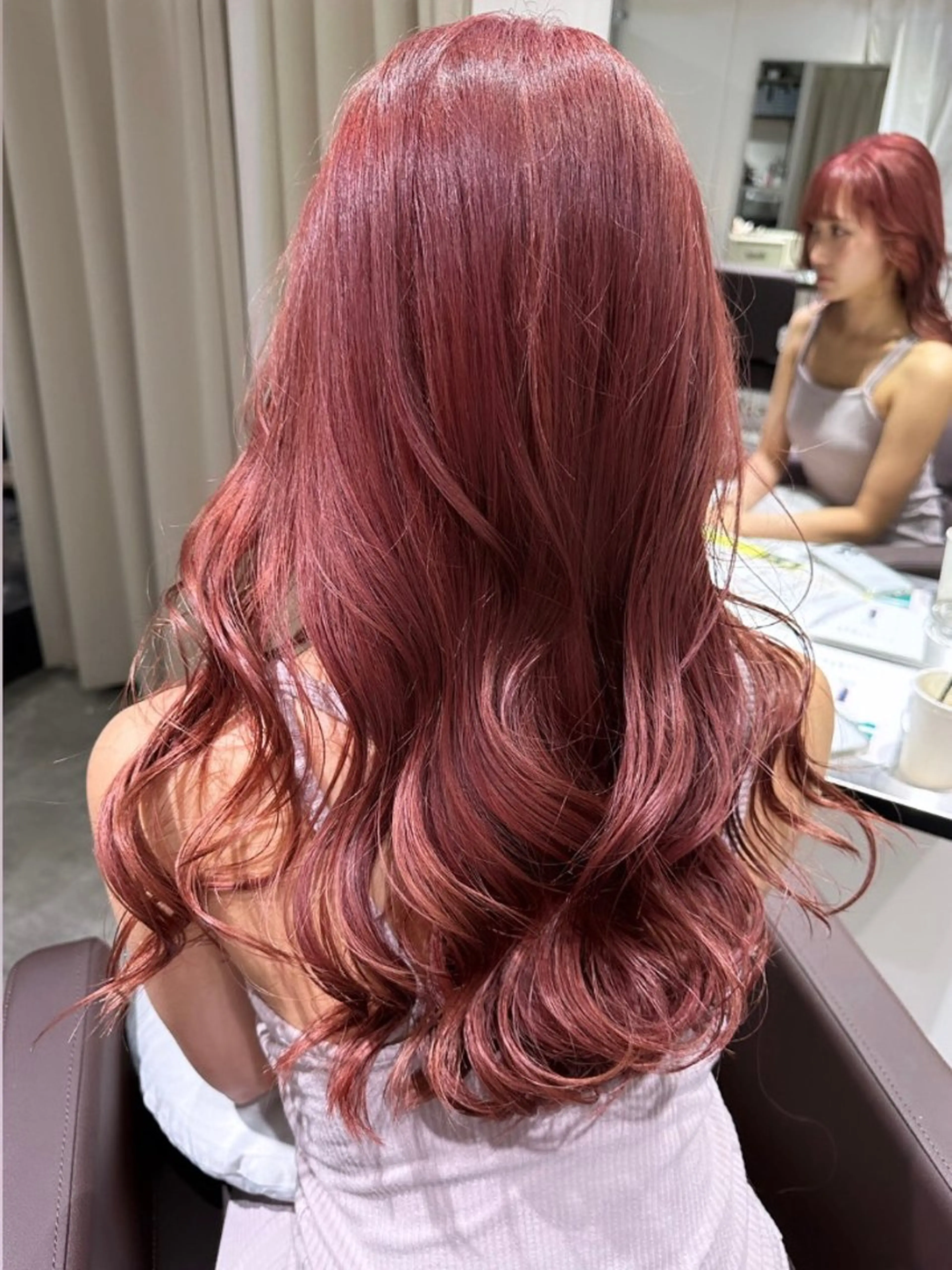 セミロング カラー ヘアアレンジ ブリーチ ケアブリーチ ダブルカラー イヤリングカラー ハイトーンカラー カット ヘアカラー トリートメント 心斎橋ダブルカラー ボブ/レイヤーのヘアスタイル